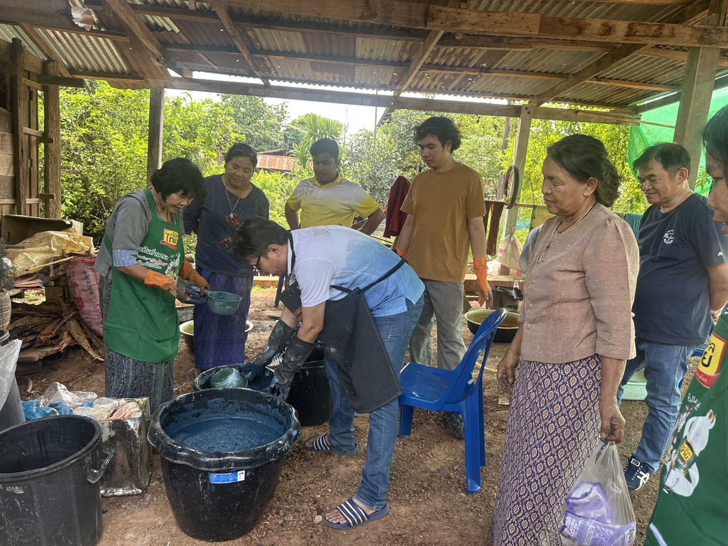 พช.หนองคาย เดินหน้าอย่างต่อเนื่องขับเคลื่อนโครงการสืบสานภูมิปัญญา พัฒนาเศรษฐกิจฐานรากสู่ความยั่งยืน กิจกรรมที่ 1 สืบสานภูมิปัญญาผ้าพื้นถิ่น “พญานาคา” สู่ความยั่งยืน