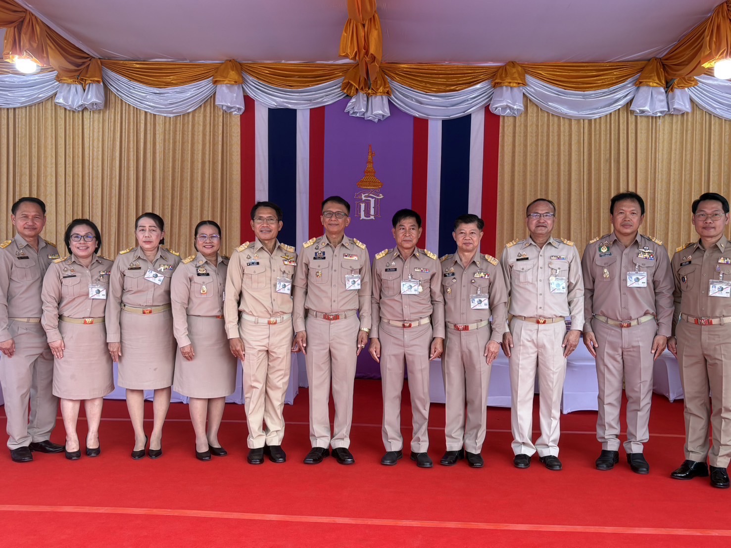 พช.หนองคาย ร่วมเฝ้าฯรับเสด็จ สมเด็จพระกนิษฐาธิราชเจ้า กรมสมเด็จพระเทพรัตนราชสุดาฯ สยามบรมราชกุมารี เสด็จพระราชดำเนินทรงเปิด ห้องสมุดประชาชน “เฉลิมราชกุมารี” จังหวัดหนองคาย