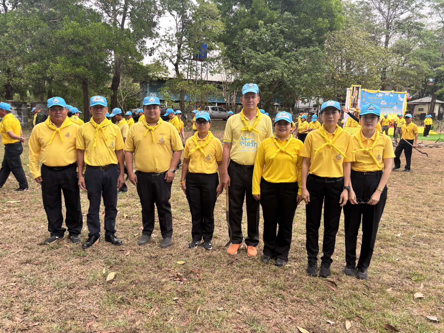 พช.หนองคาย ร่วมกิจกรรมจิตอาสาพัฒนา เพื่อถวายเป็นพระราชกุศล เนื่องในวันคล้ายวันพระราชสมภพ สมเด็จพระกนิษฐาธิราชเจ้า กรมสมเด็จพระเทพรัตนราชสุดาฯ สยามบรมราชกุมารี และวันอนุรักษ์มรดกไทย