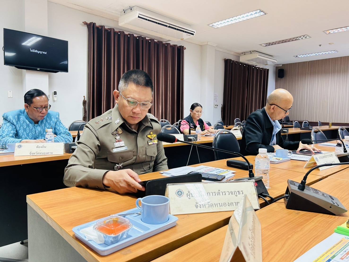 พช.หนองคาย ร่วมประชุมศูนย์ปฏิบัติการติดตามเร่งรัดการบำบัดรักษา ฟื้นฟูสภาพทางสังคม ป้องกัน และปราบปรามยาเสพติด ครั้งที่ 7/2568