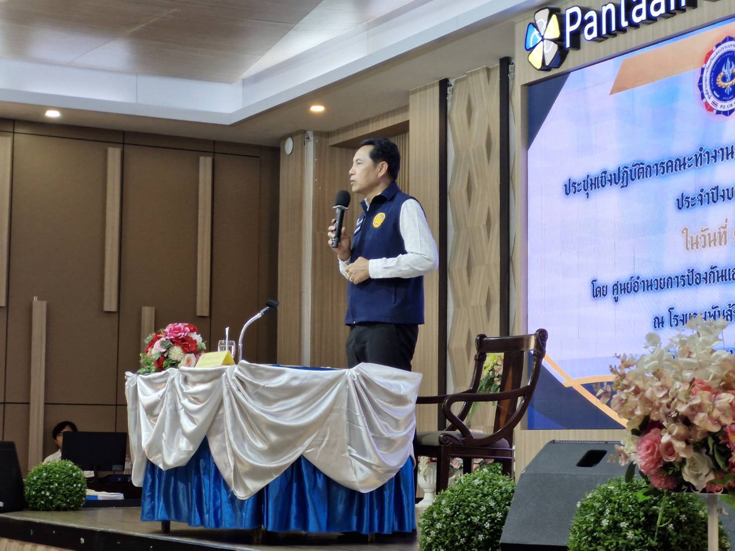 พช.หนองคาย ร่วมพิธีเปิดการประชุมเชิงปฏิบัติการคณะทำงานของศูนย์ฟื้นฟูสภาพทางสังคมจังหวัดหนองคาย ประจำปีงบประมาณ พ.ศ.2568