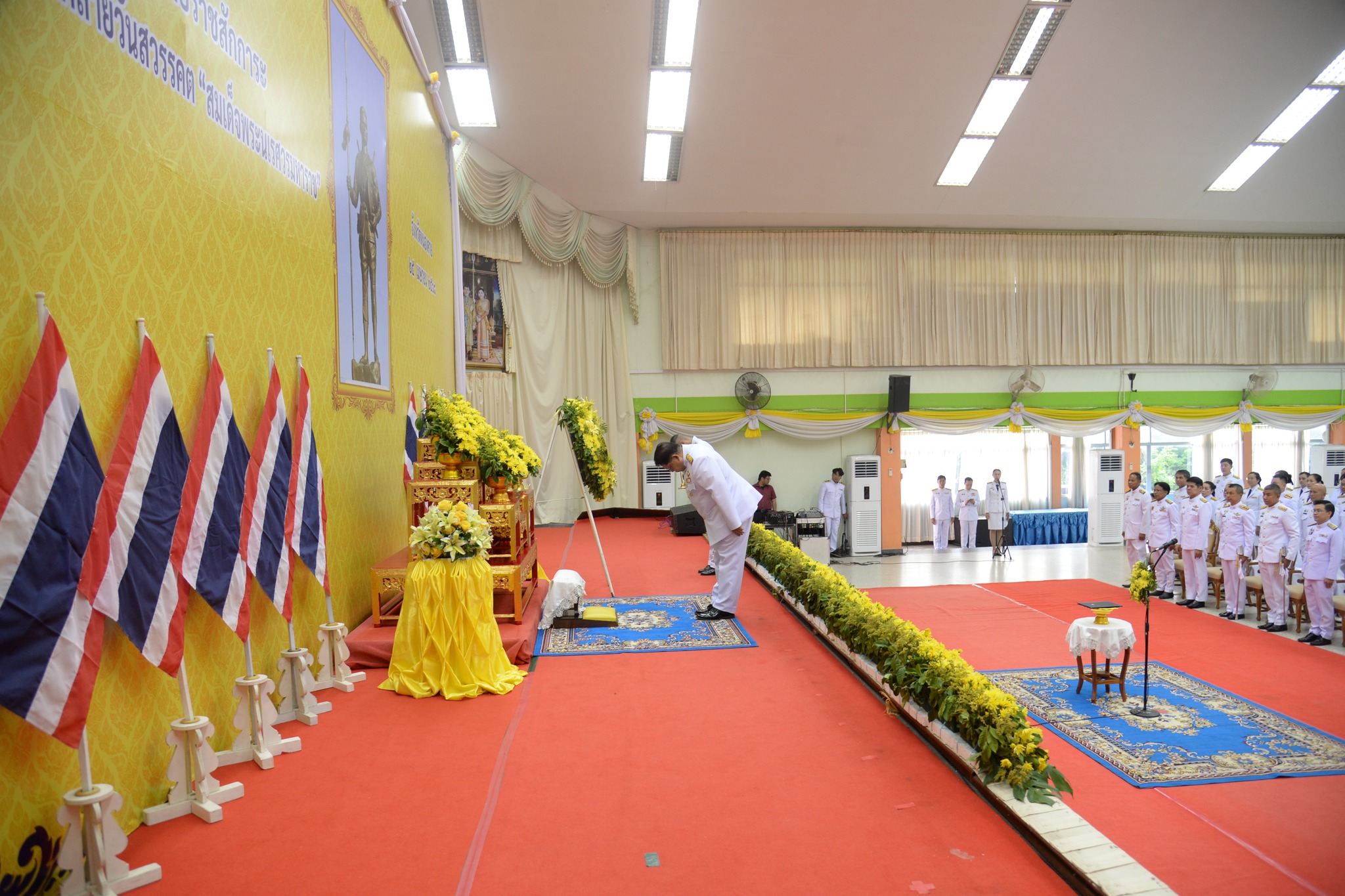 พช.หนองคาย ร่วมพิธีวางพวงมาลาและถวายราชสดุดีเนื่องในวันคล้ายวันสวรรคต “สมเด็จพระนเรศวรมหาราช” ประจำปีพุทธศักราช 2568