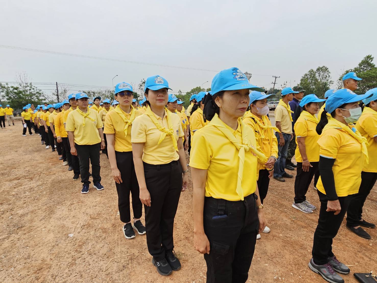 พช.หนองคาย ร่วมกิจกรรมจิตอาสาพัฒนา เนื่องในวันพระบาทสมเด็จพระพุทธยอดฟ้าจุฬาโลกมหาราช และวันที่ระลึกมหาจักรีบรมราชวงศ์ ประจำปีพุทธศักราช 2568