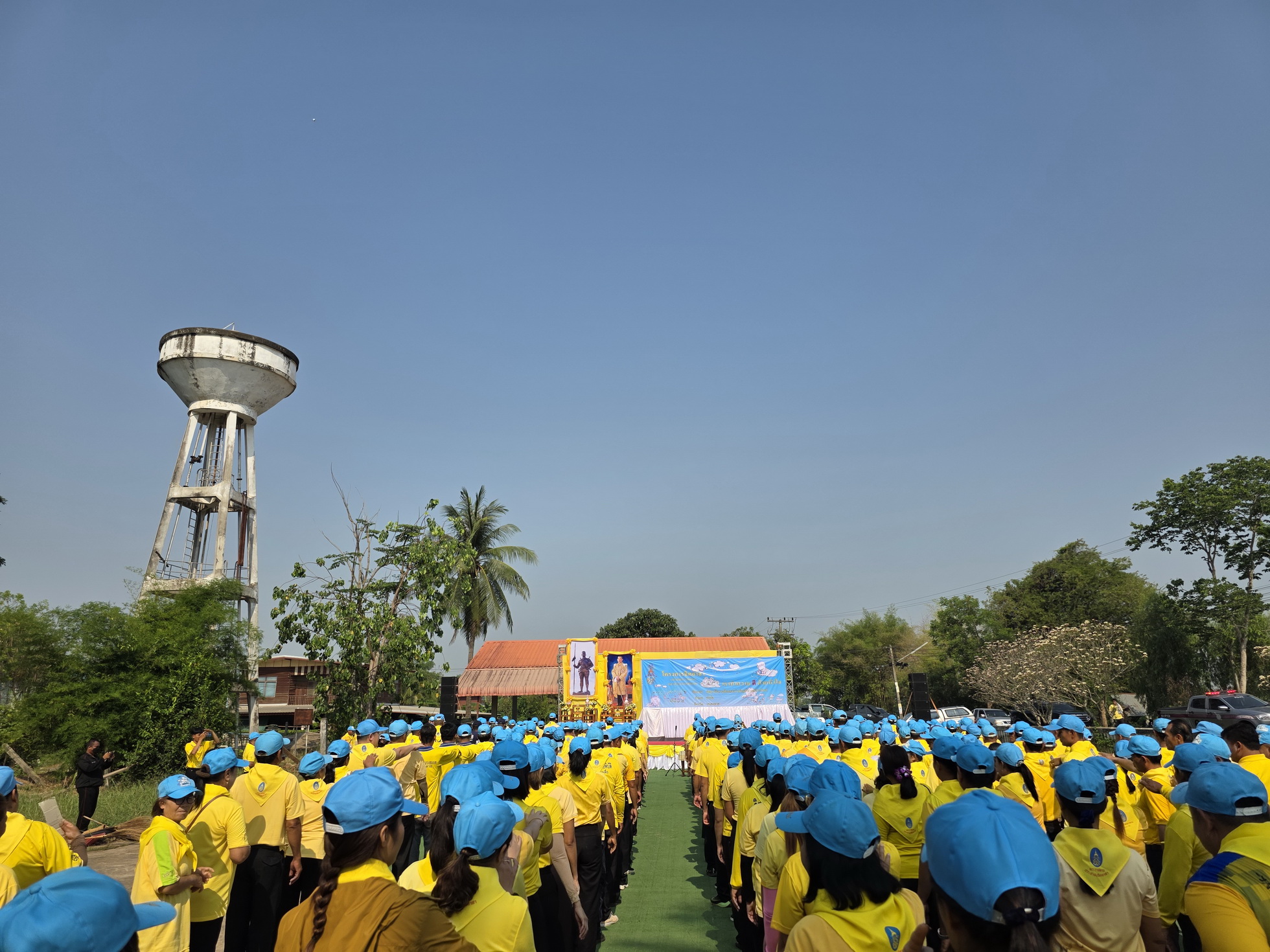 พช.หนองคาย ร่วมกิจกรรมจิตอาสาพัฒนา เนื่องในวันคล้ายวันสวรรคตสมเด็จพระนเรศวรมหาราช