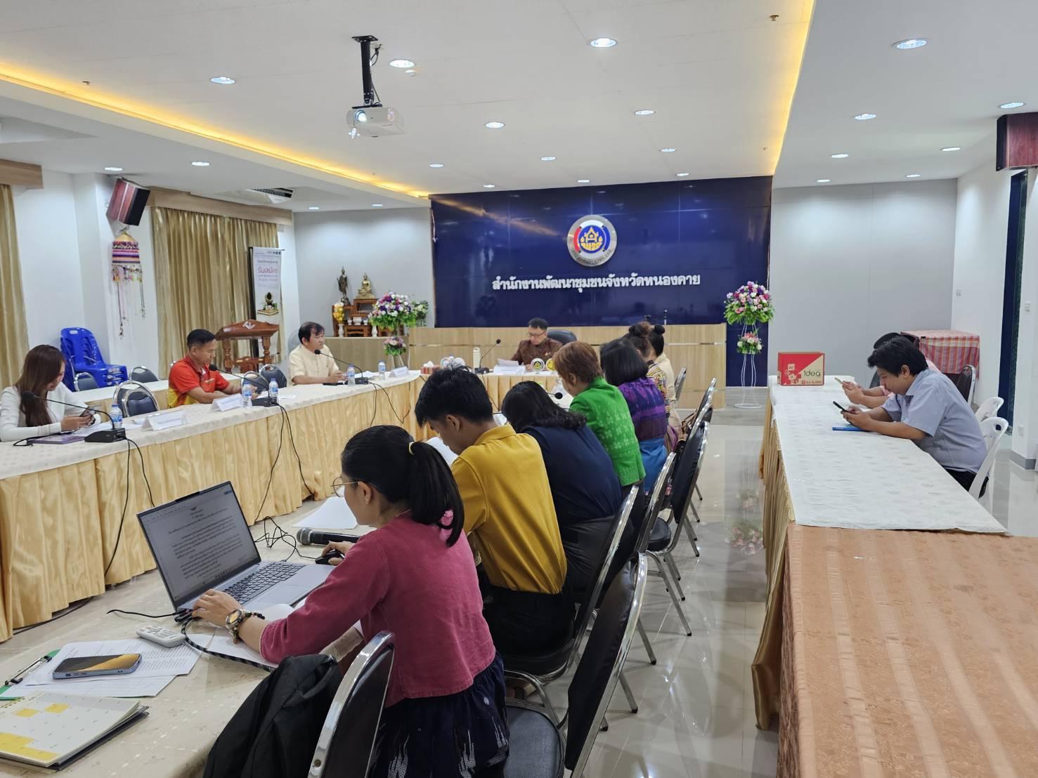 พช.หนองคาย ดำเนินการประชุมหารือคณะอนุกรรมการจัดงานเดินแบบผ้าไทยเพื่อการกุศล ประจำปี 2568