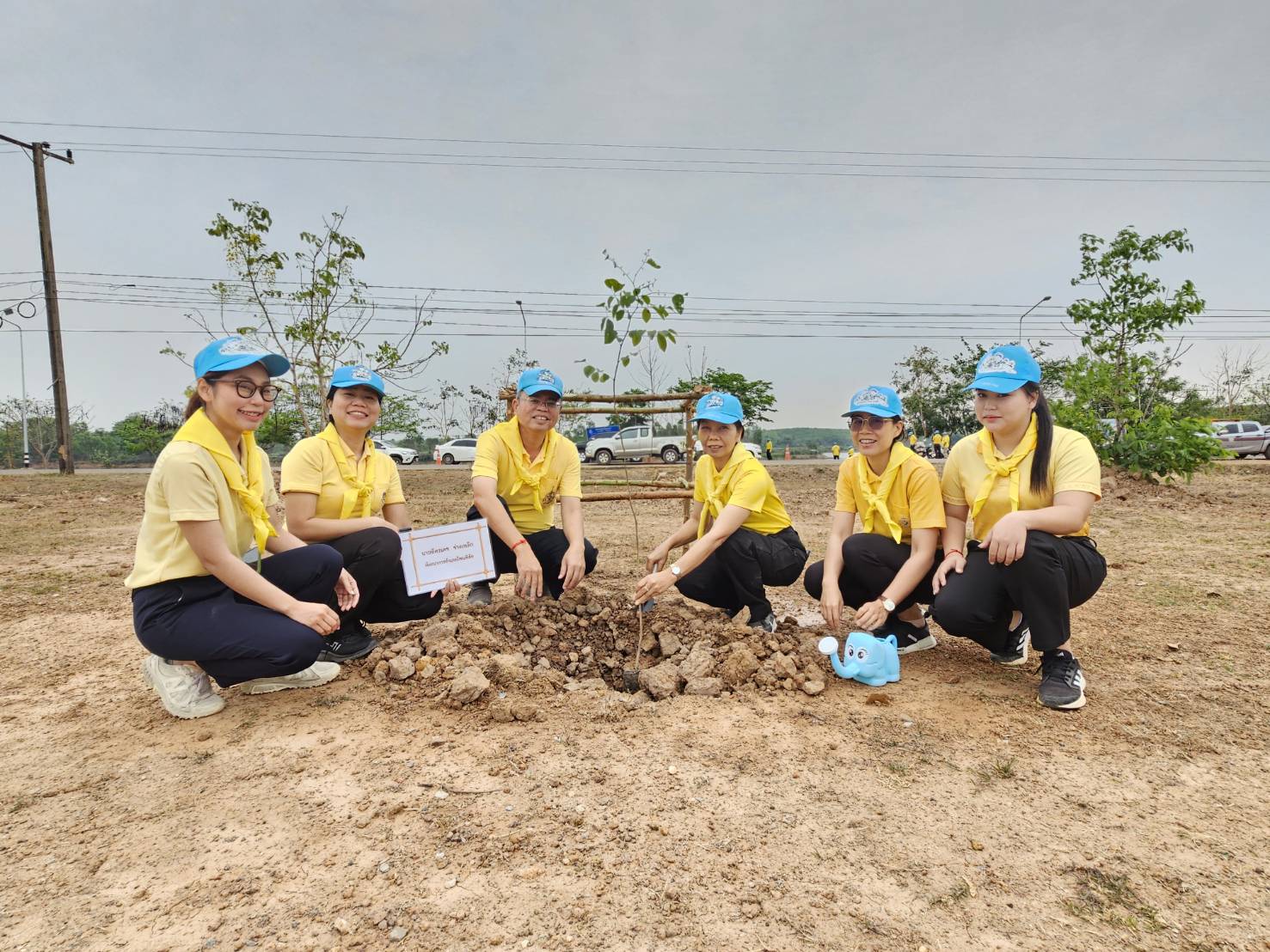 พช.หนองคาย ร่วมกิจกรรมจิตอาสาพัฒนา เนื่องในวันพระบาทสมเด็จพระพุทธยอดฟ้าจุฬาโลกมหาราช และวันที่ระลึกมหาจักรีบรมราชวงศ์ ประจำปีพุทธศักราช 2568