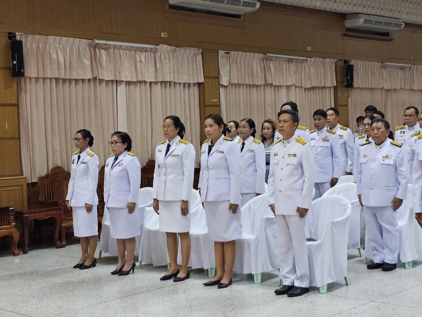 จังหวัดหนองคาย จัดพิธีมอบลายผ้าพระราชทาน “ผ้าลายสิริราชพัสตราภรณ์” สืบสานภูมิปัญญายกระดับผ้าไทยสู่มาตรฐานสากล