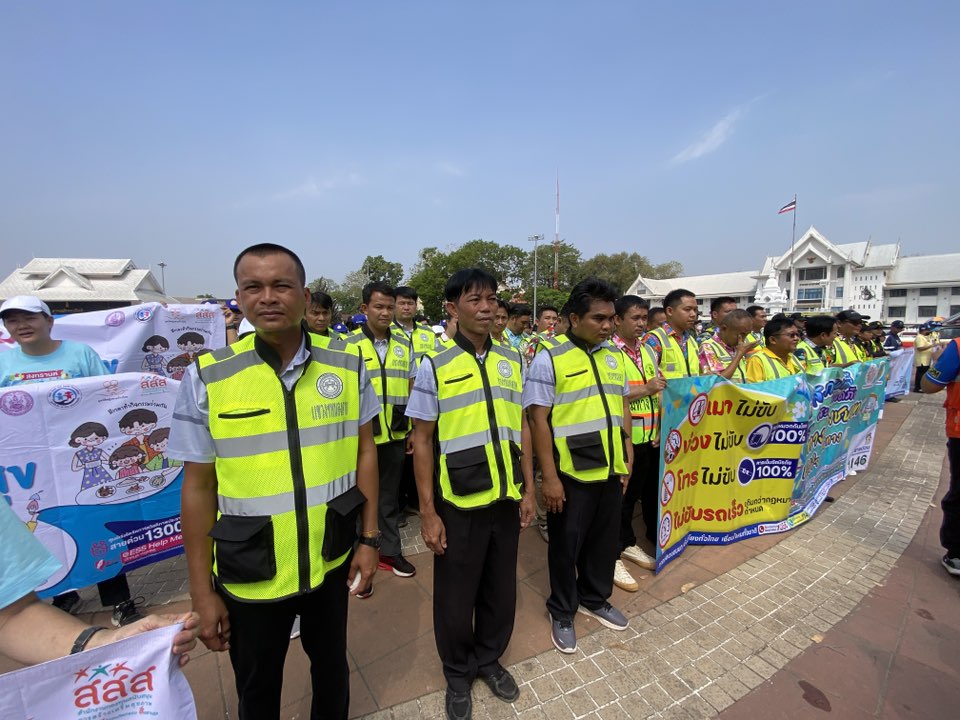 พช.หนองคาย ร่วมพิธีเปิดศูนย์ปฏิบัติการป้องกันและลดอุบัติเหตุทางถนน ช่วงเทศกาลสงกรานต์ ประจำปี พ.ศ. 2568