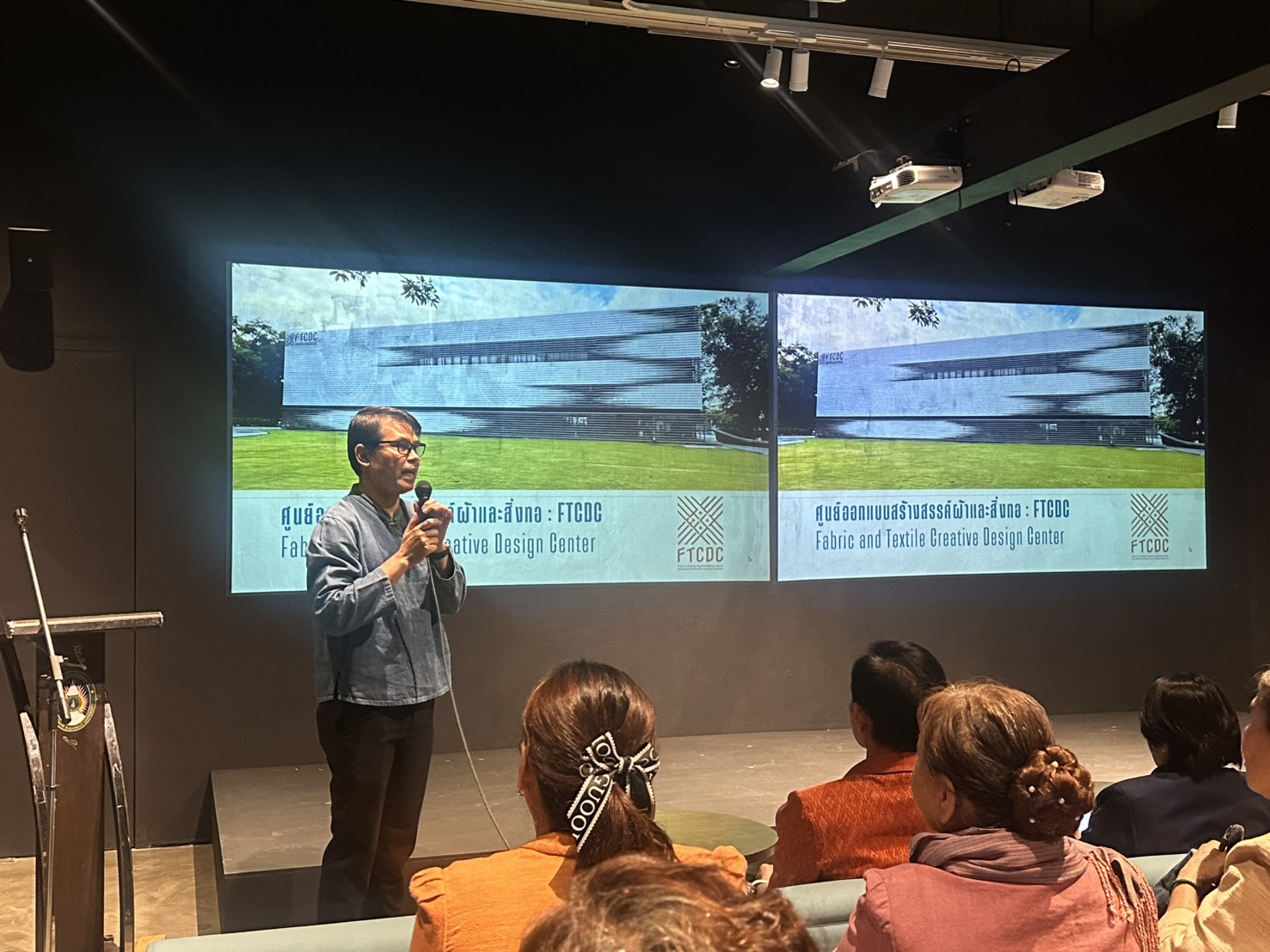 พช.หนองคาย เติมเต็มองค์ความรู้ให้ปราชญ์ด้านการผลิตผ้าทอเพื่อขับเคลื่อนโครงการสืบสานภูมิปัญญา พัฒนาเศรษฐกิจฐานรากสู่ความยั่งยืน กิจกรรมที่ 1 สืบสานภูมิปัญญาผ้าพื้นถิ่น “พญานาคา” สู่ความยั่งยืน