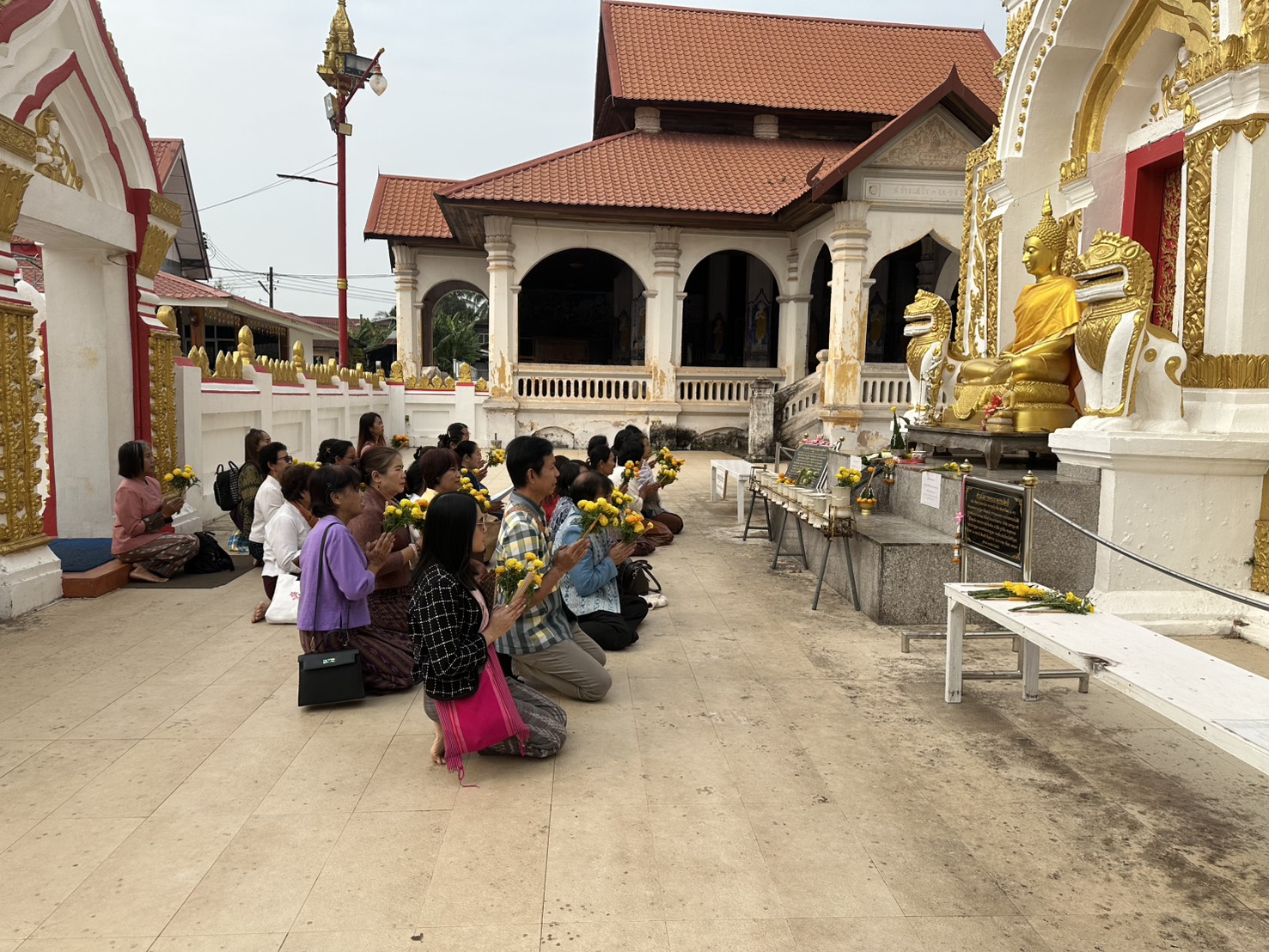 พช.หนองคาย เติมเต็มองค์ความรู้ให้ปราชญ์ด้านการผลิตผ้าทอเพื่อขับเคลื่อนโครงการสืบสานภูมิปัญญา พัฒนาเศรษฐกิจฐานรากสู่ความยั่งยืน กิจกรรมที่ 1 สืบสานภูมิปัญญาผ้าพื้นถิ่น “พญานาคา” สู่ความยั่งยืน
