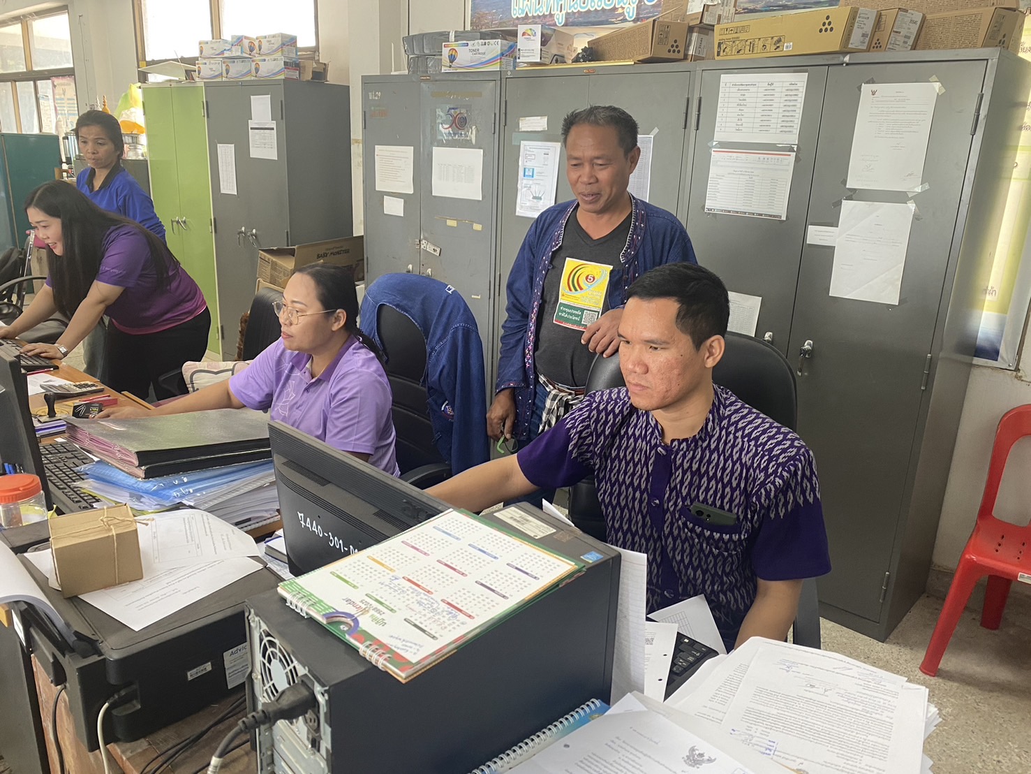 พช.หนองคาย ดำเนินการติดตั้งโปรแกรมป้องกันไวรัสคอมพิวเตอร์ ตามโครงการระบบรักษาความปลอดภัยคอมพิวเตอร์แม่ข่ายและลูกข่าย (Antivirus) กรมการพัฒนาชุมชน และติดตามการดำเนินงานกองทุนแม่ของแผ่นดิน