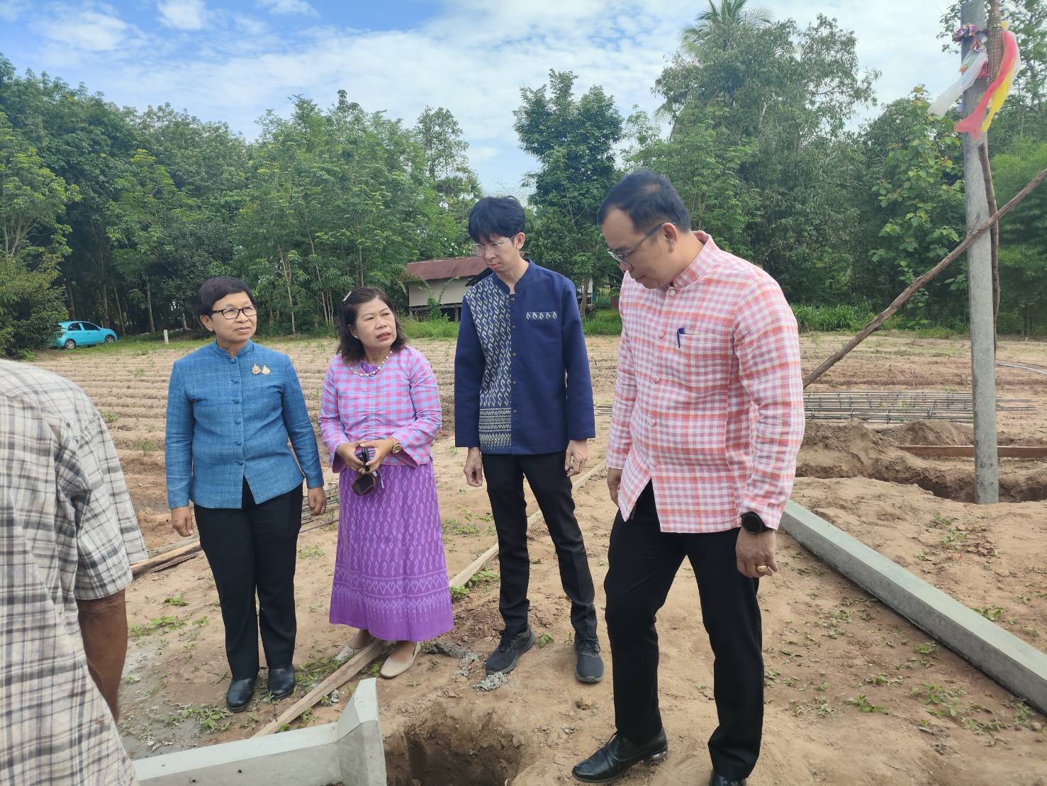 พช.หนองคาย ติดตามการดำเนินงานโครงการสร้างบ้าน GLO ประจำปี 2568 จังหวัดหนองคาย