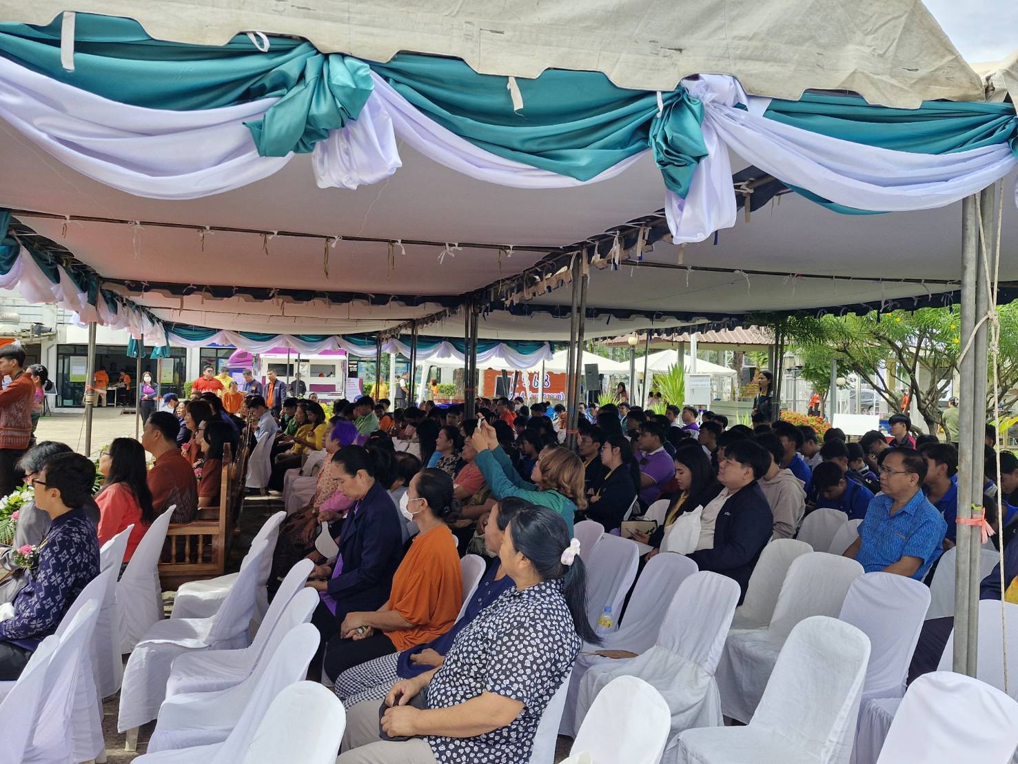 พช.หนองคาย ร่วมกิจกรรมการถ่ายทอด เผยแพร่ สาธิต และจัดแสดงนิทรรศการองค์ความรู้ด้านพลังงานทดแทนและอนุรักษ์พลังงาน ประจำปีงบประมาณ พ.ศ.2568