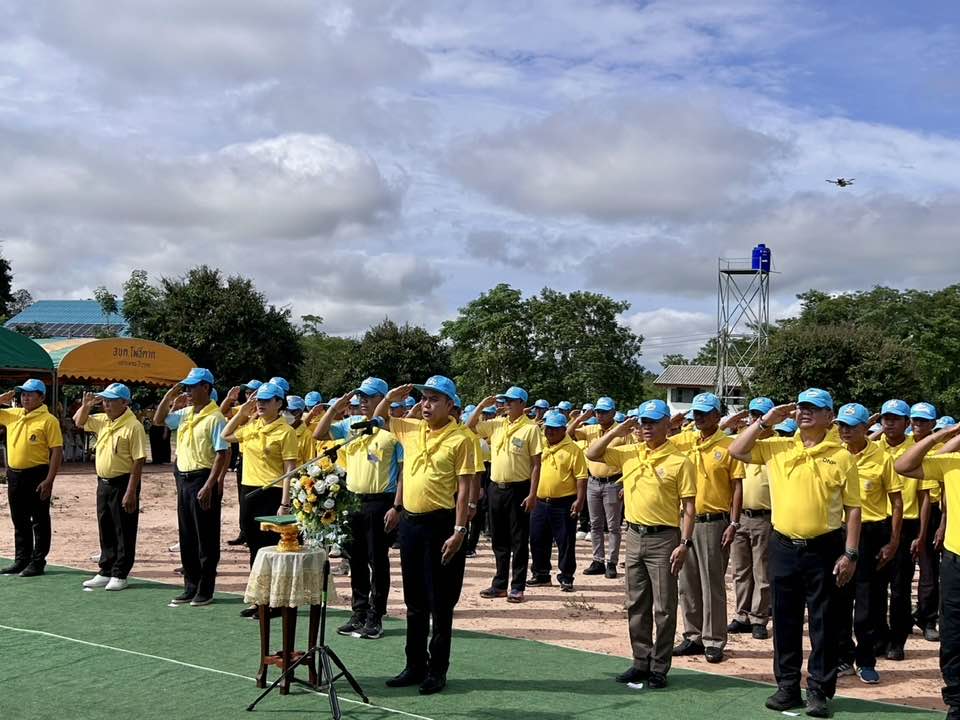 พช.หนองคาย ร่วมกิจกรรมจิตอาสาพัฒนา เนื่องในวันพระบาทสมเด็จพระปกเกล้าเจ้าอยู่หัว “กิจกรรมจิตอาสาพัฒนาสิ่งแวดล้อมและบำเพ็ญสาธารณประโยชน์”