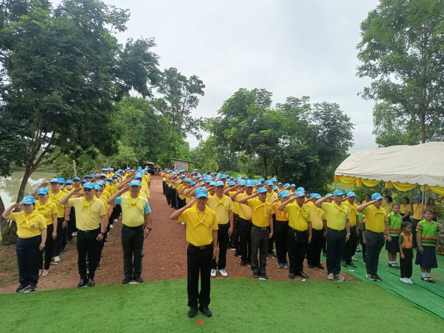 พช.หนองคาย ร่วมกิจกรรมจิตอาสาพัฒนา เนื่องในวันเฉลิมพระชนมพรรษา สมเด็จพระนางเจ้าฯ พระบรมราชินี 3 มิถุนายน 2568