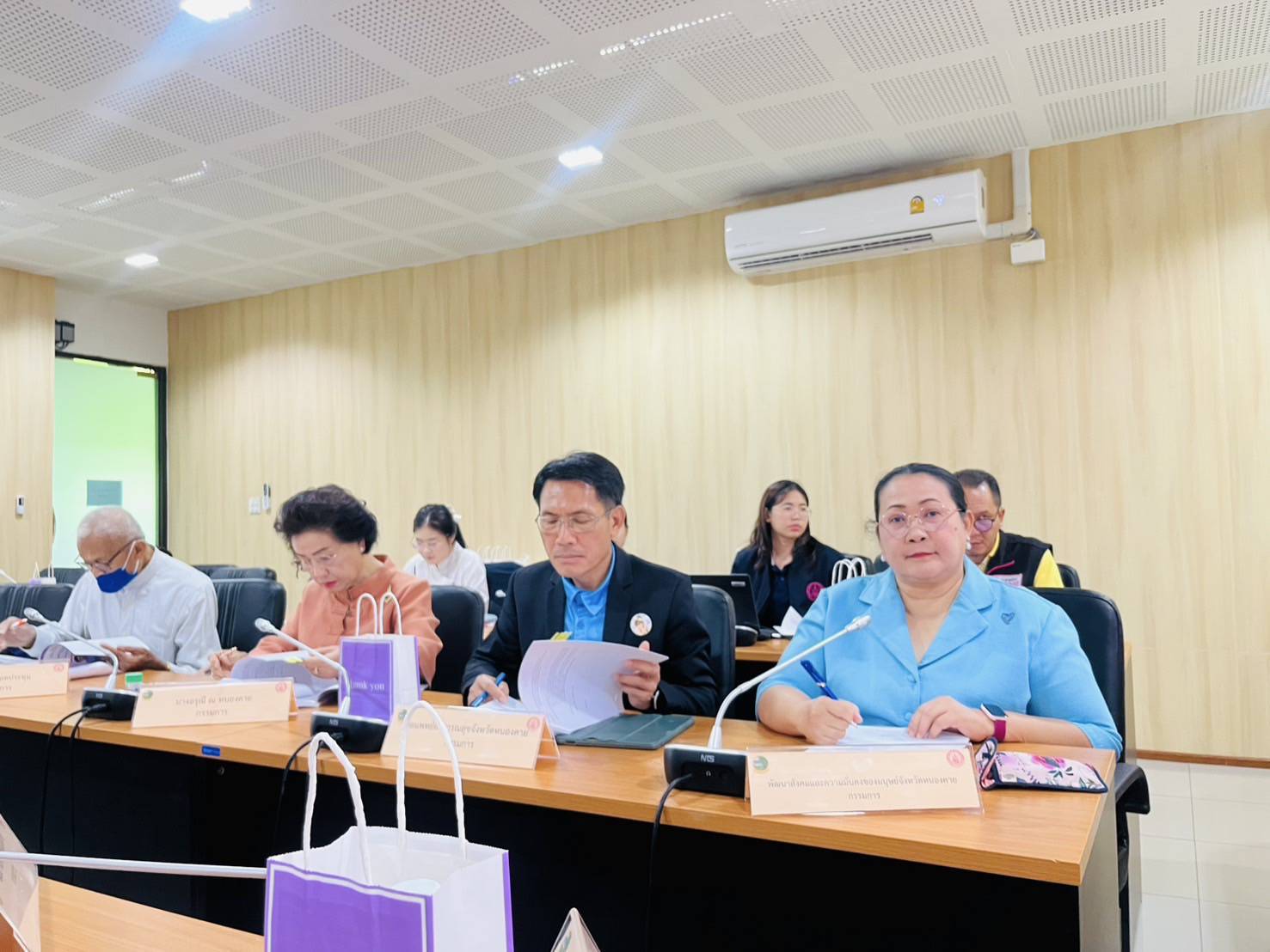 พช.หนองคาย ร่วมประชุมคณะกรรมการคัดเลือกแม่ดีเด่นประจำจังหวัดหนองคาย ประจำปี 2568