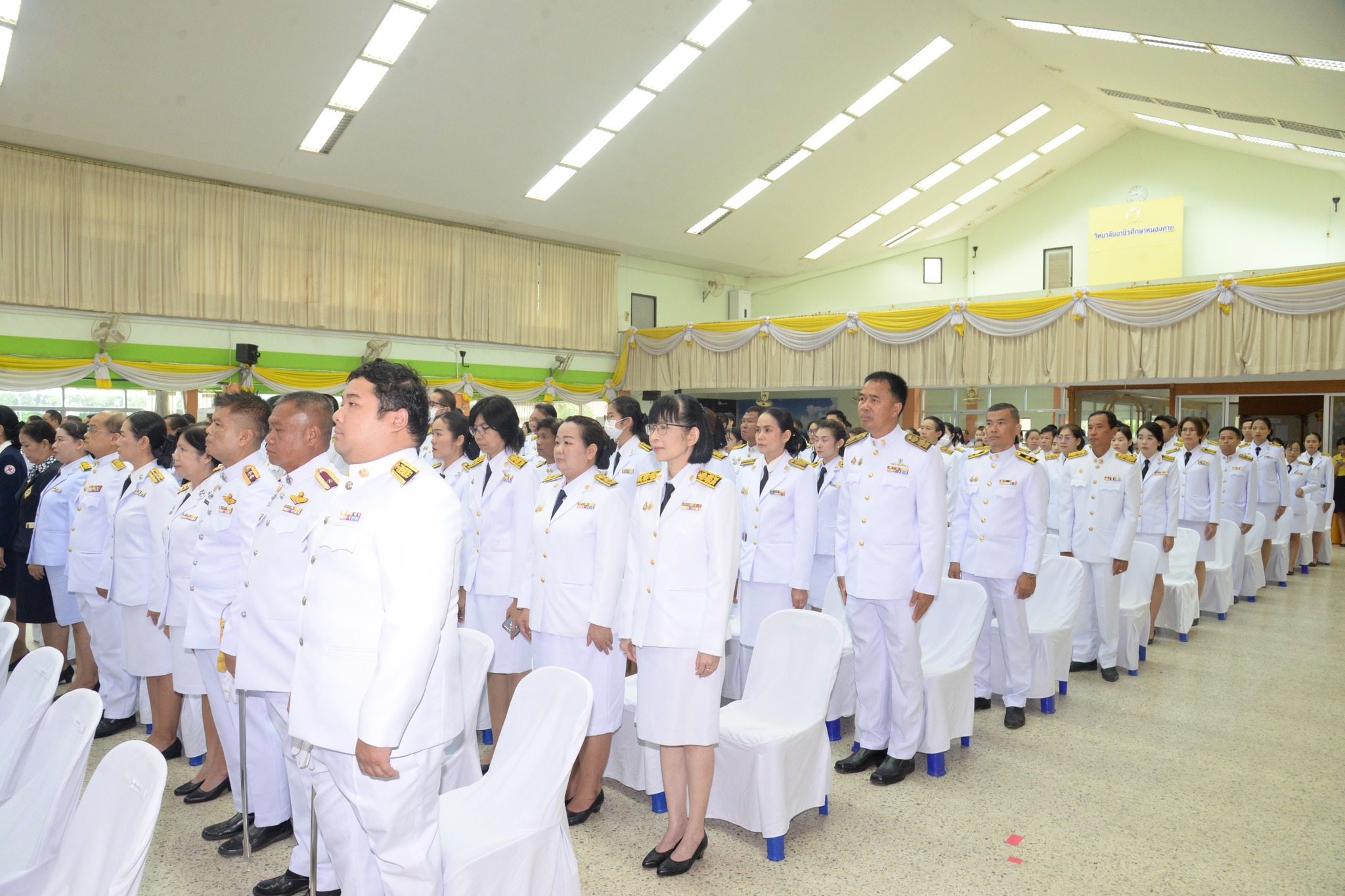 พช.หนองคาย ร่วมพิธีวางพวงมาลาและถวายราชสดุดีเนื่องในวันที่ระลึก “พระบาทสมเด็จพระปกเกล้าเจ้าอยู่หัว” ประจำปีพุทธศักราช 2568