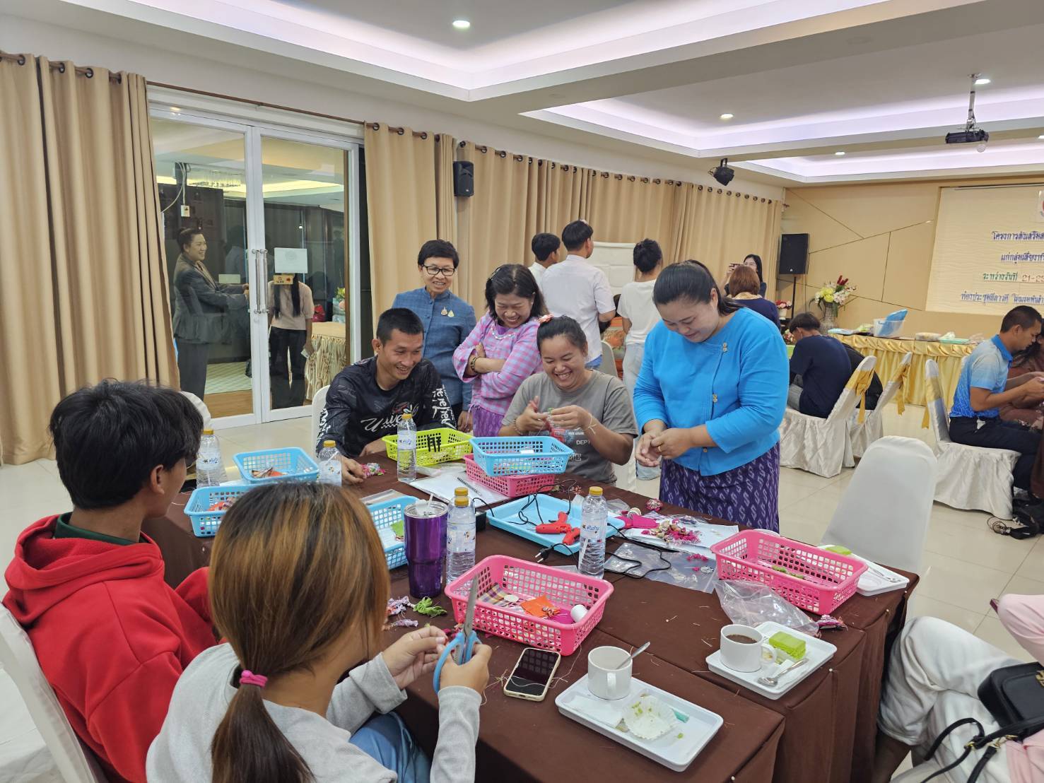 พช.หนองคาย เดินหน้าเสริมพลังเยาวชนกลุ่มเสี่ยง สร้างสัมมาชีพ ห่างไกลยาเสพติด วันที่ 3 (วันสุดท้าย)