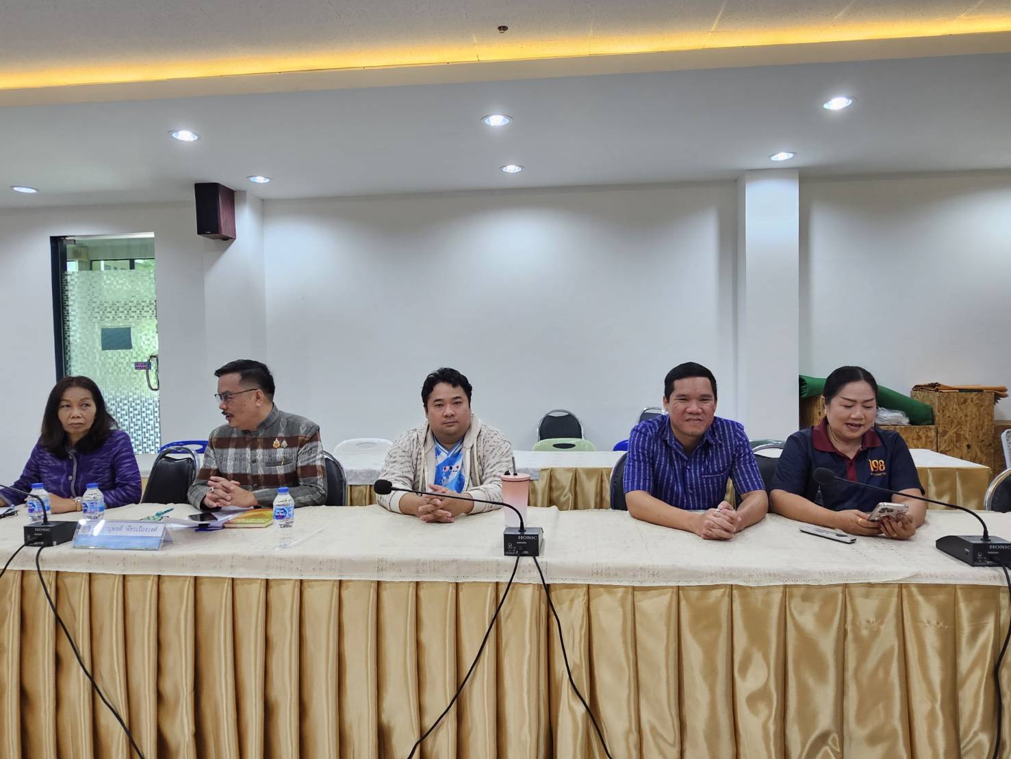 พช.หนองคาย ร่วมการประชุมกรมการพัฒนาชุมชน ครั้งที่ 5/2568 ผ่านระบบวิดีทัศน์ทางไกล (Video Conference)