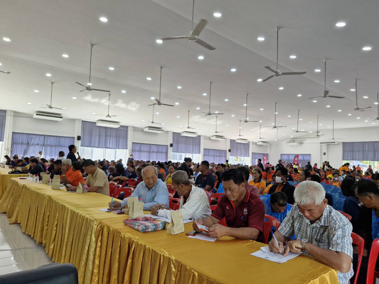 พช.หนองคาย ร่วมการประชุมชี้แจง กองทุนหมู่บ้านและชุมชนเมือง ภายใต้การเสริมสร้างศักยภาพให้เกิดการบริหารกองทุน SML ให้เข้มแข็งอย่างยั่งยืน