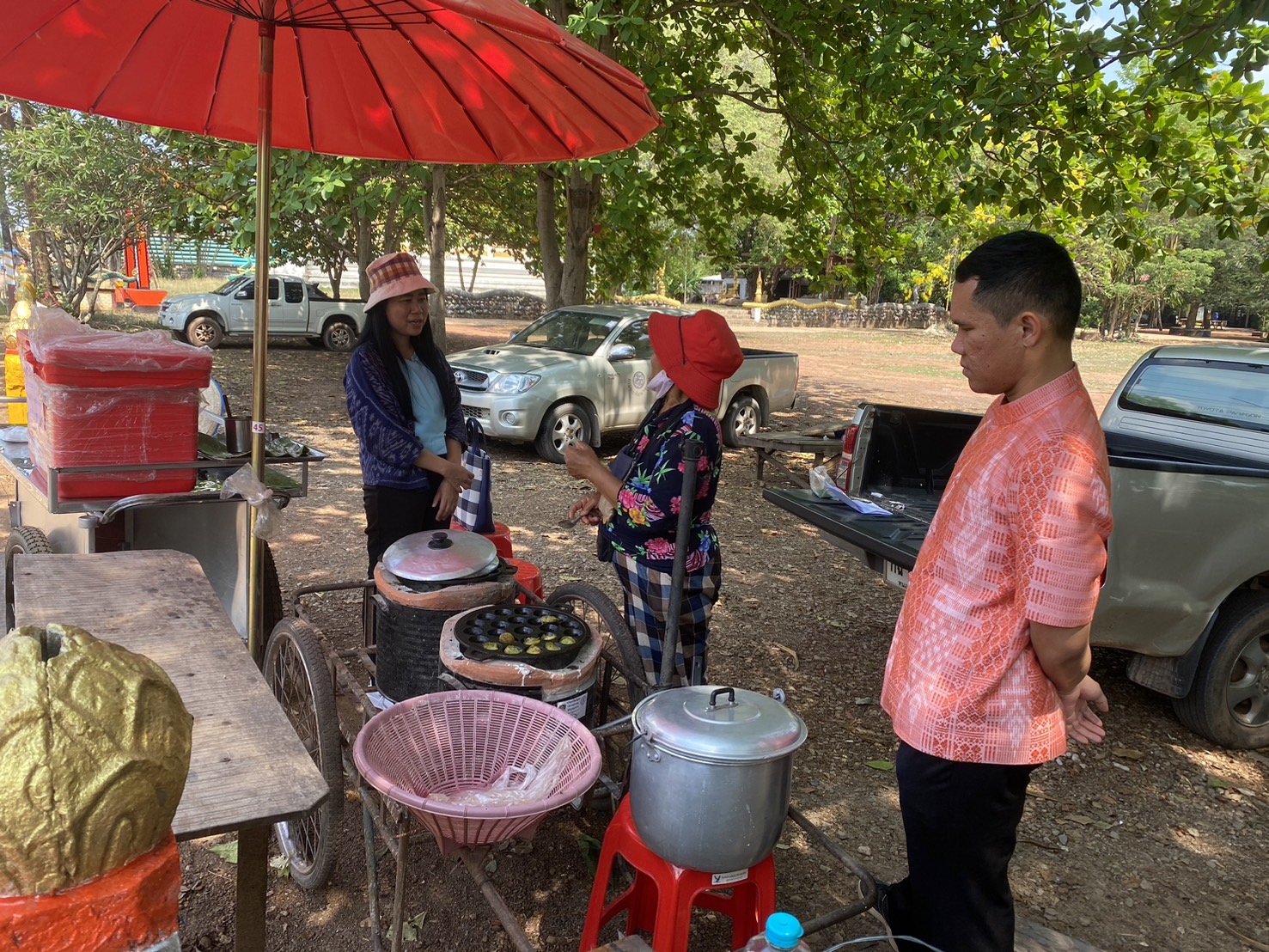 พช.หนองคาย ติดตามการประกอบอาชีพ ของครัวเรือนเป้าหมาย ในการแก้ไขปัญหาความยากจนเชิงบูรณาการ ระหว่าง กรมการพัฒนาชุมชน กระทรวงมหาดไทย กับ มูลนิธิป่อเต็กตึ๊ง และติดตามสนับสนุนการจัดเก็บข้อมูล จปฐ. กชช.2ค ปี 2568