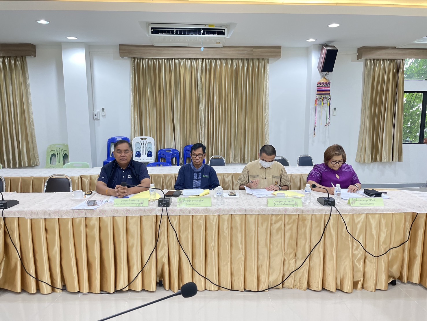 กองทุนพัฒนาบทบาทสตรี จังหวัดหนองคาย ประชุมคณะกรรมการคัดเลือกคนกองทุนพัฒนาบทบาทสตรีดีเด่น ระดับจังหวัด ประจำปี 2568 ครั้งที่ 1/2568