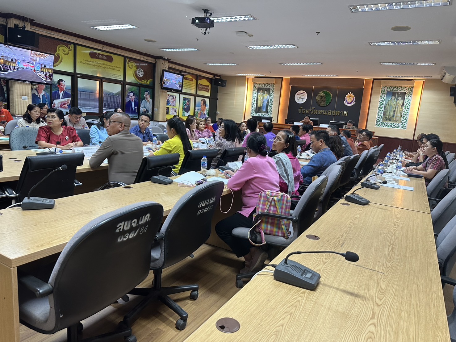 จังหวัดหนองคาย จัดประชุมคณะกรรมการและคณะอนุกรรมการจัดงาน “เดินแบบผ้าไทยเพื่อการกุศล” ประจำปี 2568