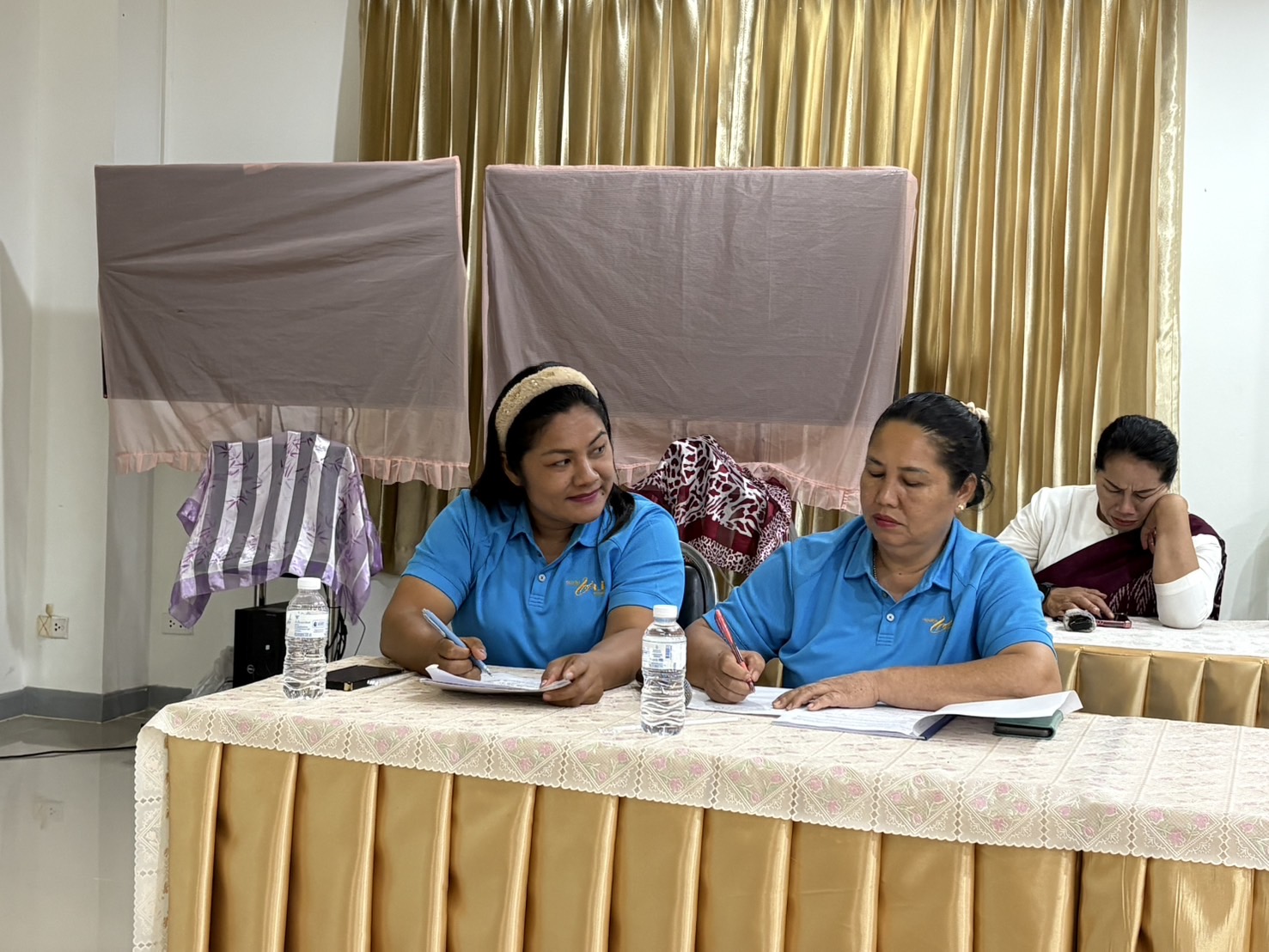 พช.หนองคาย ประชุมคณะอนุกรรมการบริหารกองทุนพัฒนาบทบาทสตรีระดับจังหวัด ครั้งที่ 4/2568