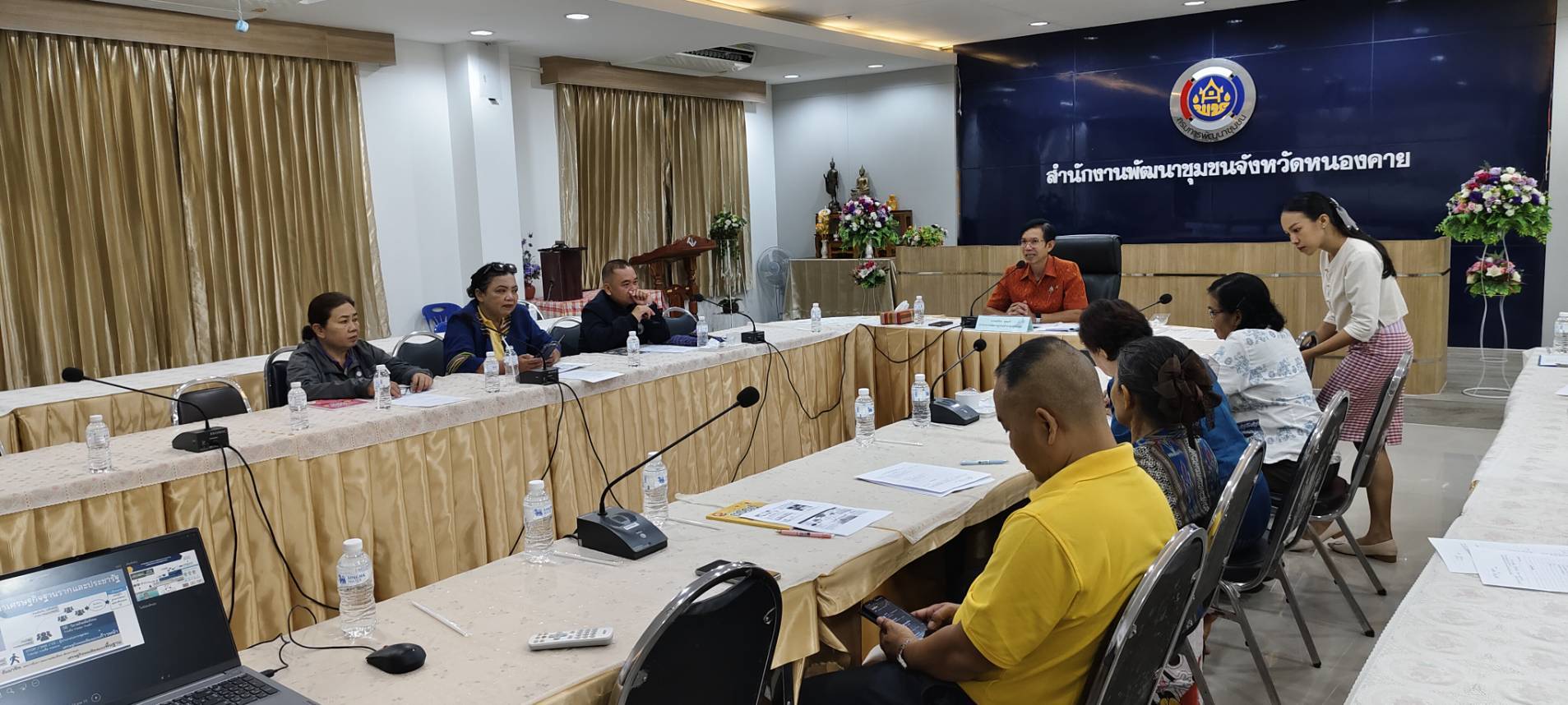 พช.หนองคาย ขับเคลื่อนโครงการส่งเสริมการสร้างรายได้จากกิจการอาหารปลอดภัย