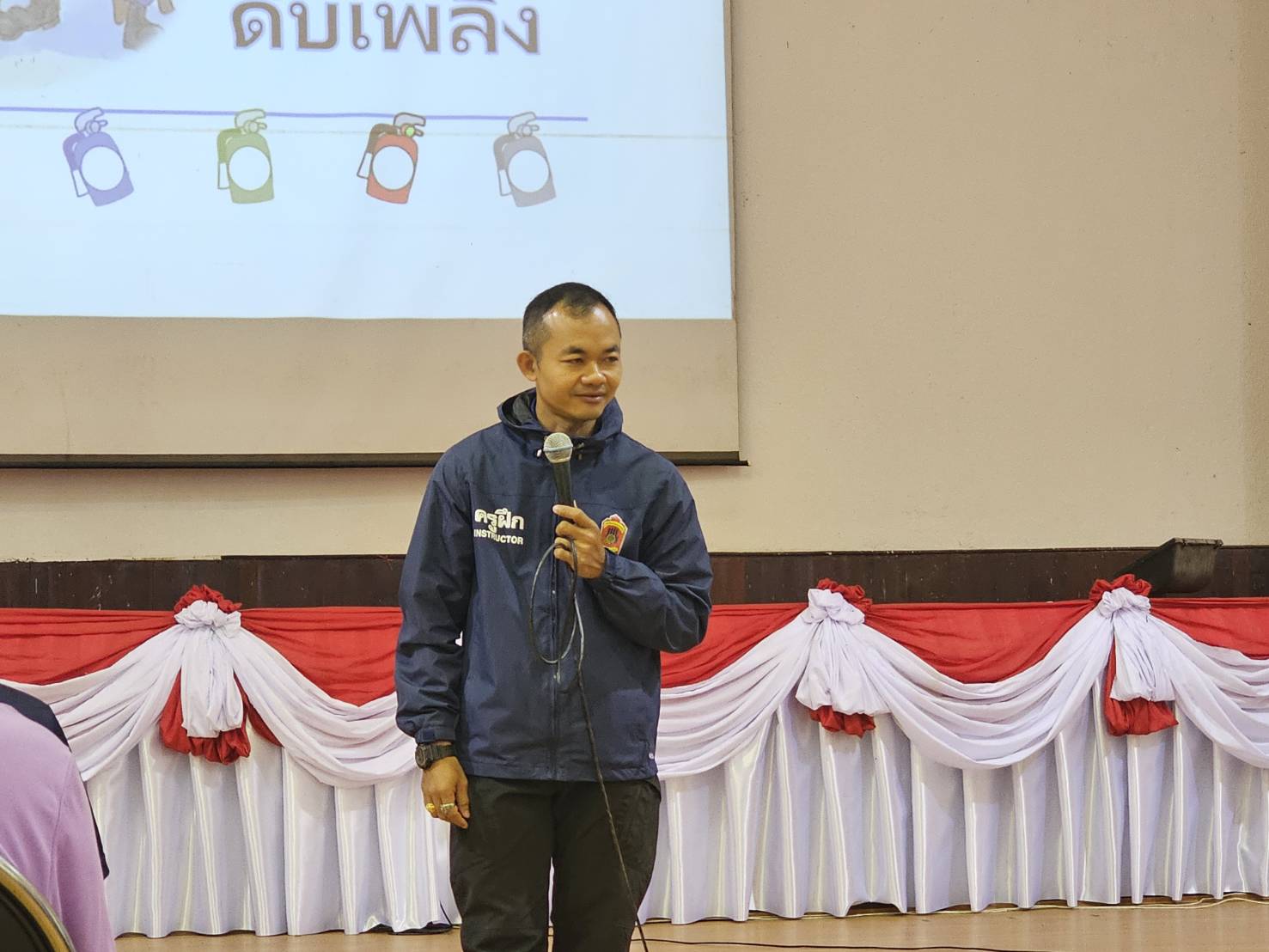 พช.หนองคาย ร่วมการฝึกซ้อมดับเพลิงและอพยพหนีไฟศาลากลางจังหวัดหนองคาย