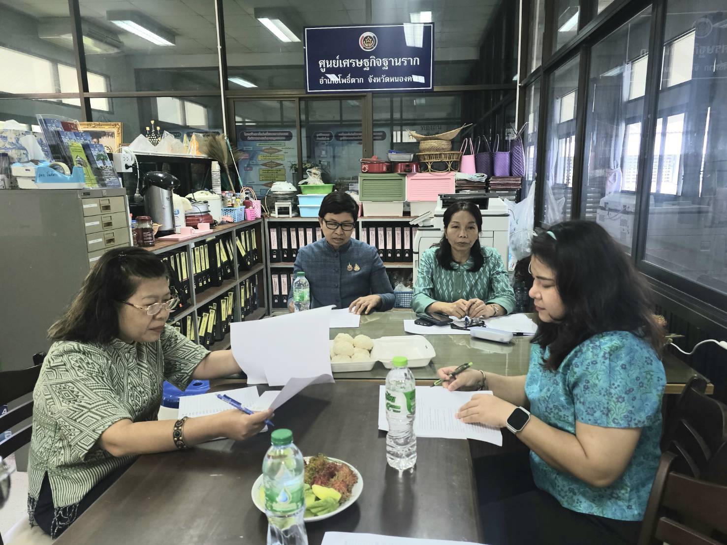 พช.หนองคาย ลงพื้นที่ตรวจติดตาม ส่งเสริมสนับสนุนขับเคลื่อนการดำเนินงานพัฒนาชุมชน ประจำปีงบประมาณ พ.ศ. 2568 พื้นที่อำเภอโพธิ์ตาก