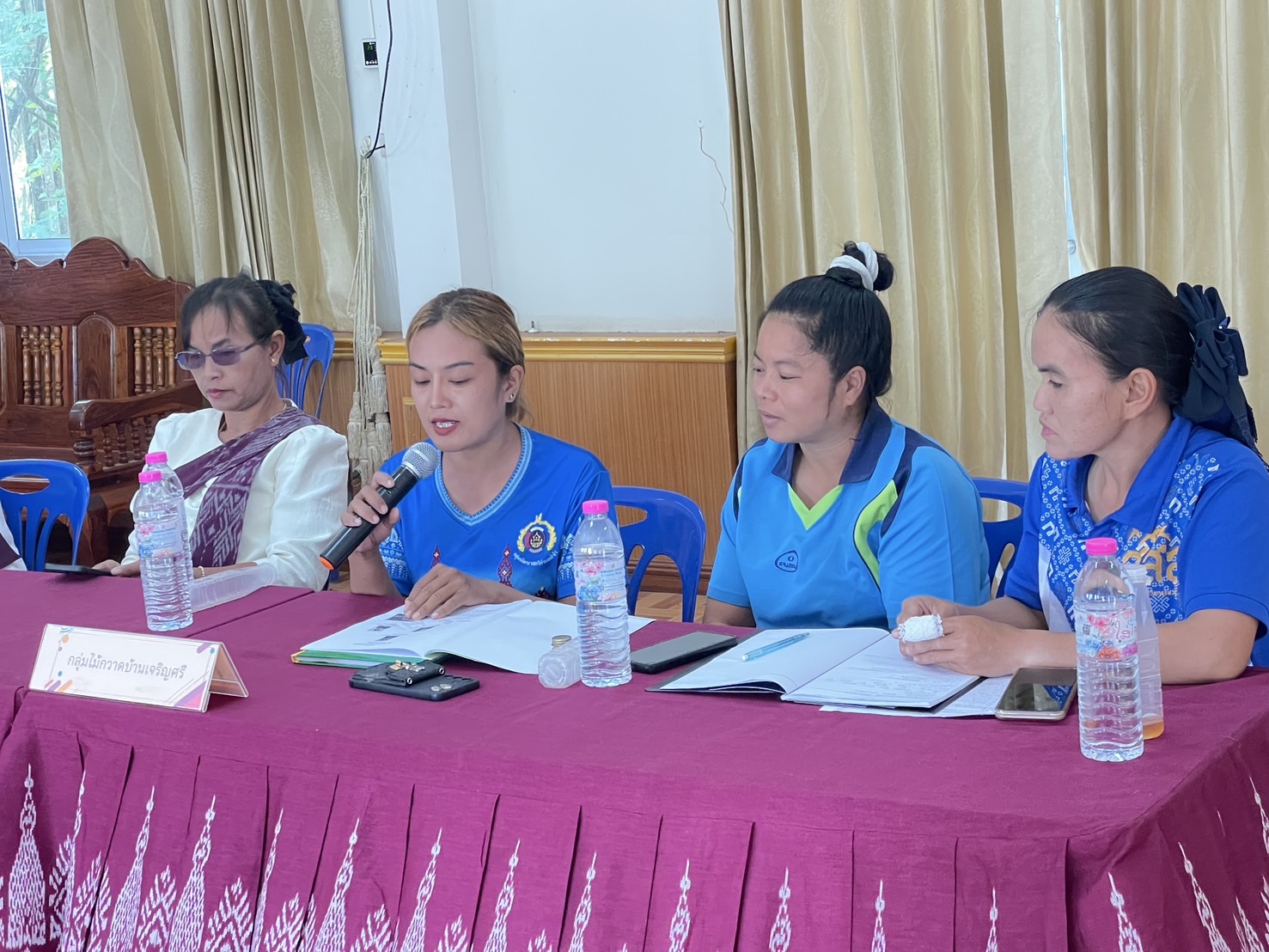 พช.หนองคาย คัดเลือกคนกองทุนพัฒนาบทบาทสตรีดีเด่น ระดับจังหวัด ตามโครงการเชิดชูเกียรติคนกองทุนพัฒนาบทบาทสตรี ประจำปี 2568