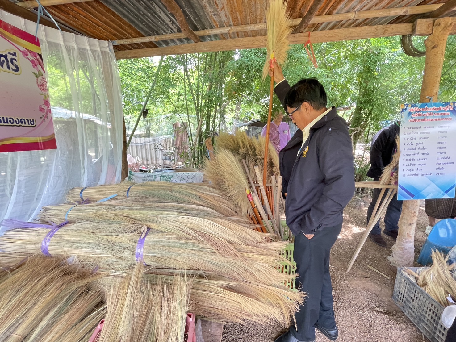 พช.หนองคาย คัดเลือกคนกองทุนพัฒนาบทบาทสตรีดีเด่น ระดับจังหวัด ตามโครงการเชิดชูเกียรติคนกองทุนพัฒนาบทบาทสตรี ประจำปี 2568