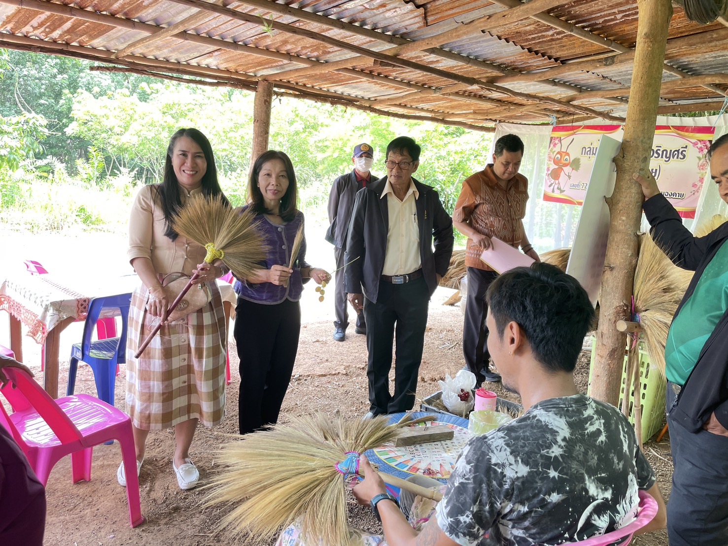 พช.หนองคาย คัดเลือกคนกองทุนพัฒนาบทบาทสตรีดีเด่น ระดับจังหวัด ตามโครงการเชิดชูเกียรติคนกองทุนพัฒนาบทบาทสตรี ประจำปี 2568