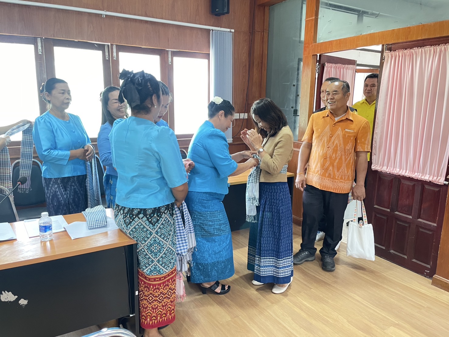 พช.หนองคาย คัดเลือกคนกองทุนพัฒนาบทบาทสตรีดีเด่น ระดับจังหวัด ตามโครงการเชิดชูเกียรติคนกองทุนพัฒนาบทบาทสตรี ประจำปี 2568 อำเภอรัตนวาปี