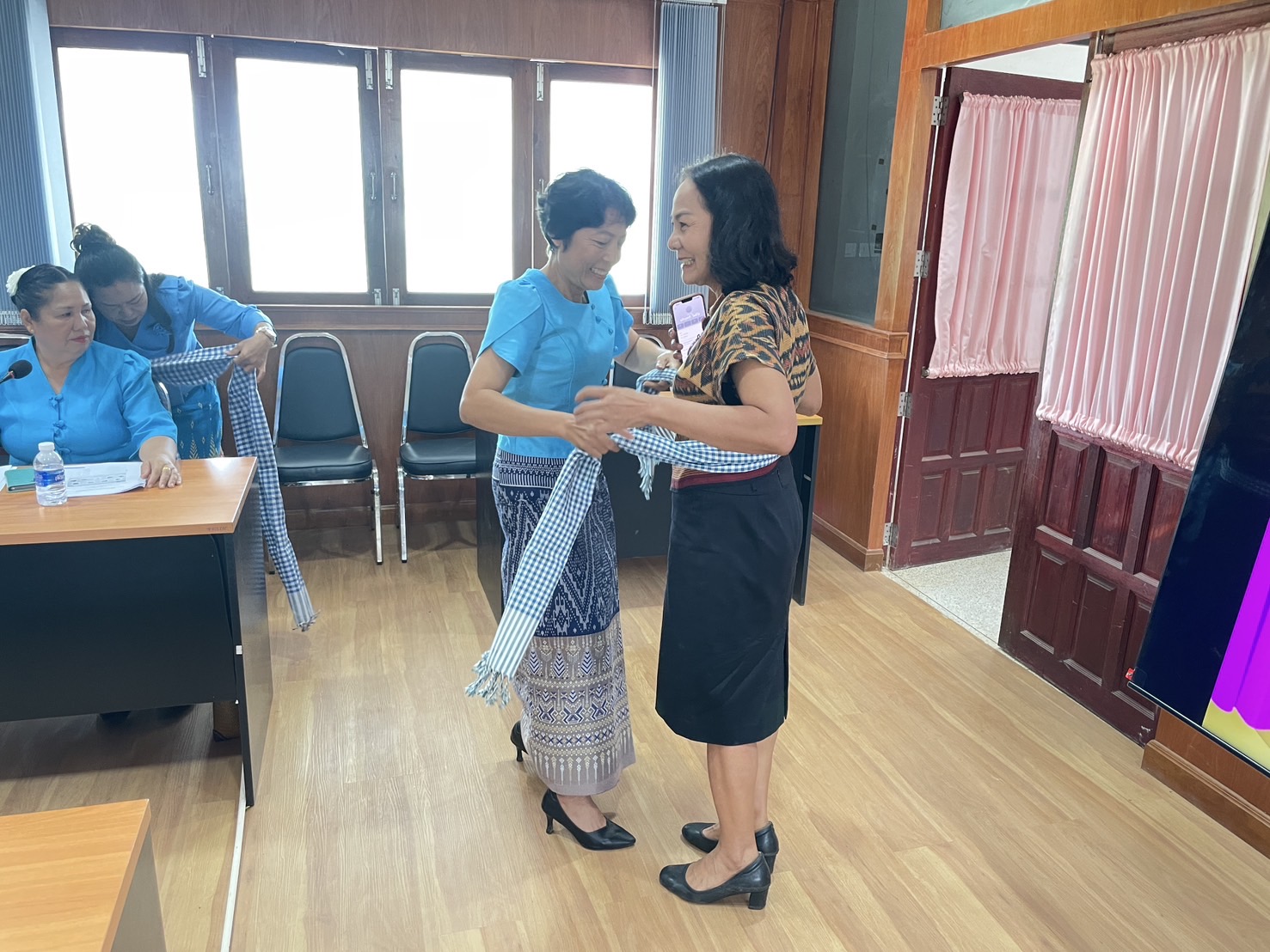 พช.หนองคาย คัดเลือกคนกองทุนพัฒนาบทบาทสตรีดีเด่น ระดับจังหวัด ตามโครงการเชิดชูเกียรติคนกองทุนพัฒนาบทบาทสตรี ประจำปี 2568 อำเภอรัตนวาปี