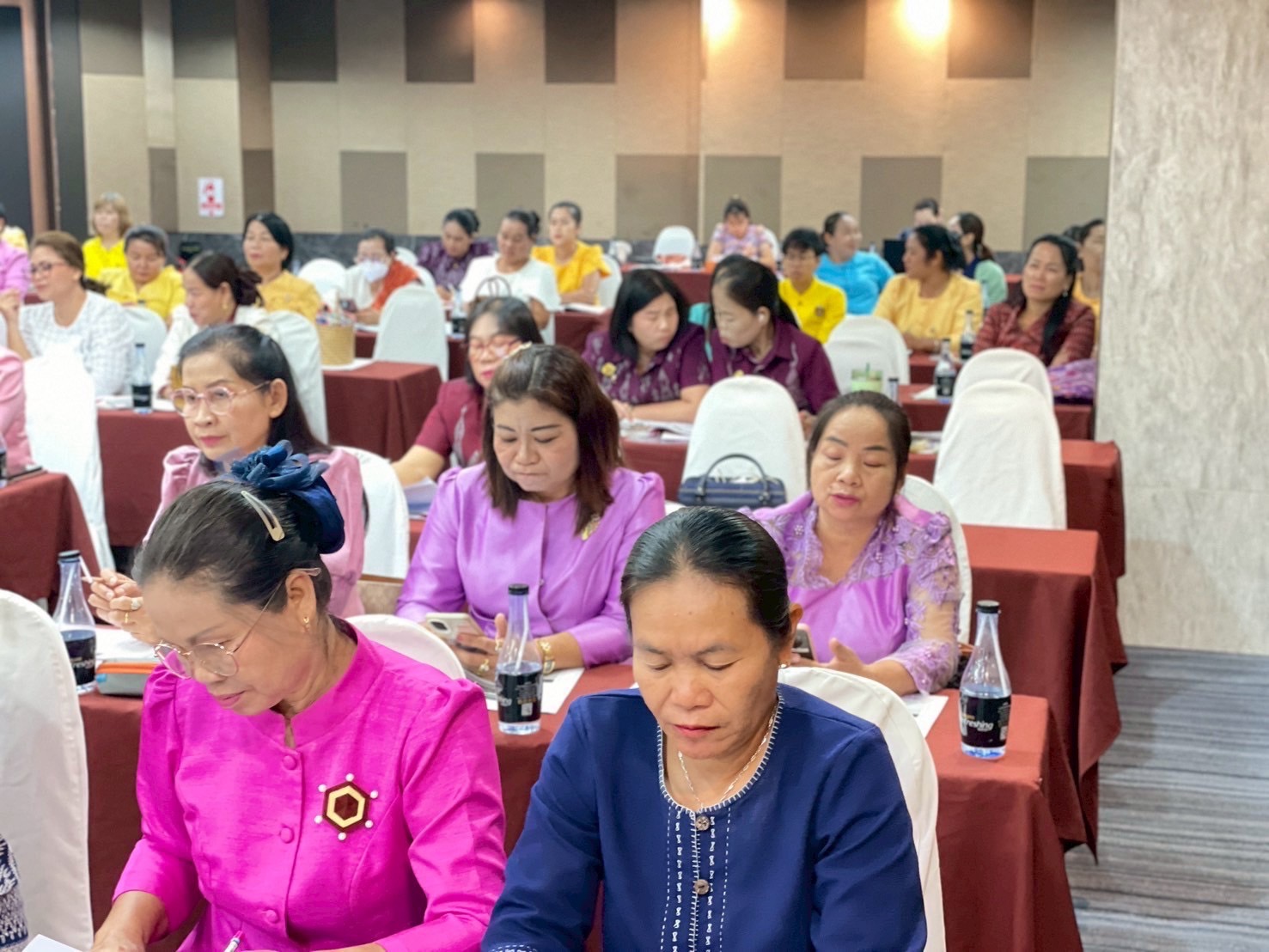 กองทุนฯ สตรี หนองคาย ดำเนินโครงการเพิ่มประสิทธิภาพการปฏิบัติงานกองทุนพัฒนาบทบาทสตรี แก่กลไกการขับเคลื่อนกองทุนพัฒนาบทบาทสตรีระดับจังหวัด