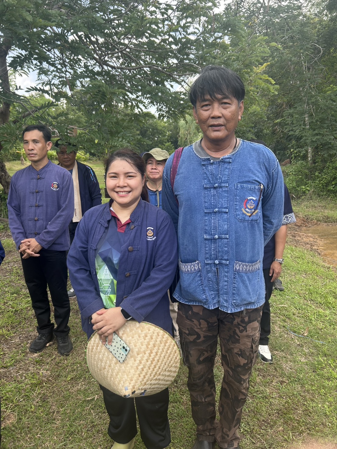 พช.หนองคาย ร่วม “เอามือสามัคคี โคก หนอง นา” เพื่อขับเคลื่อนการพัฒนาพื้นที่ตามหลักปรัชญาของเศรษฐกิจพอเพียงและฟื้นฟูระบบนิเวศอย่างยั่งยืน