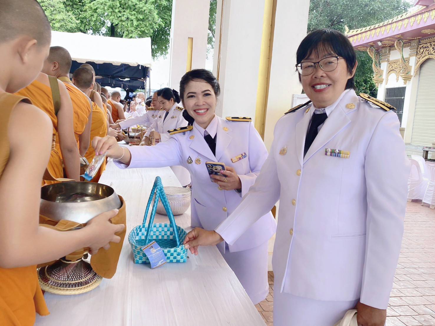 พช.หนองคาย ร่วมพิธีทำบุญตักบาตรถวายพระราชกุศล เนื่องในวันคล้ายวันประสูติ พระเจ้าวรวงศ์เธอ พระองค์เจ้าโสมสวลี กรมหมื่นสุทธนารีนาถ