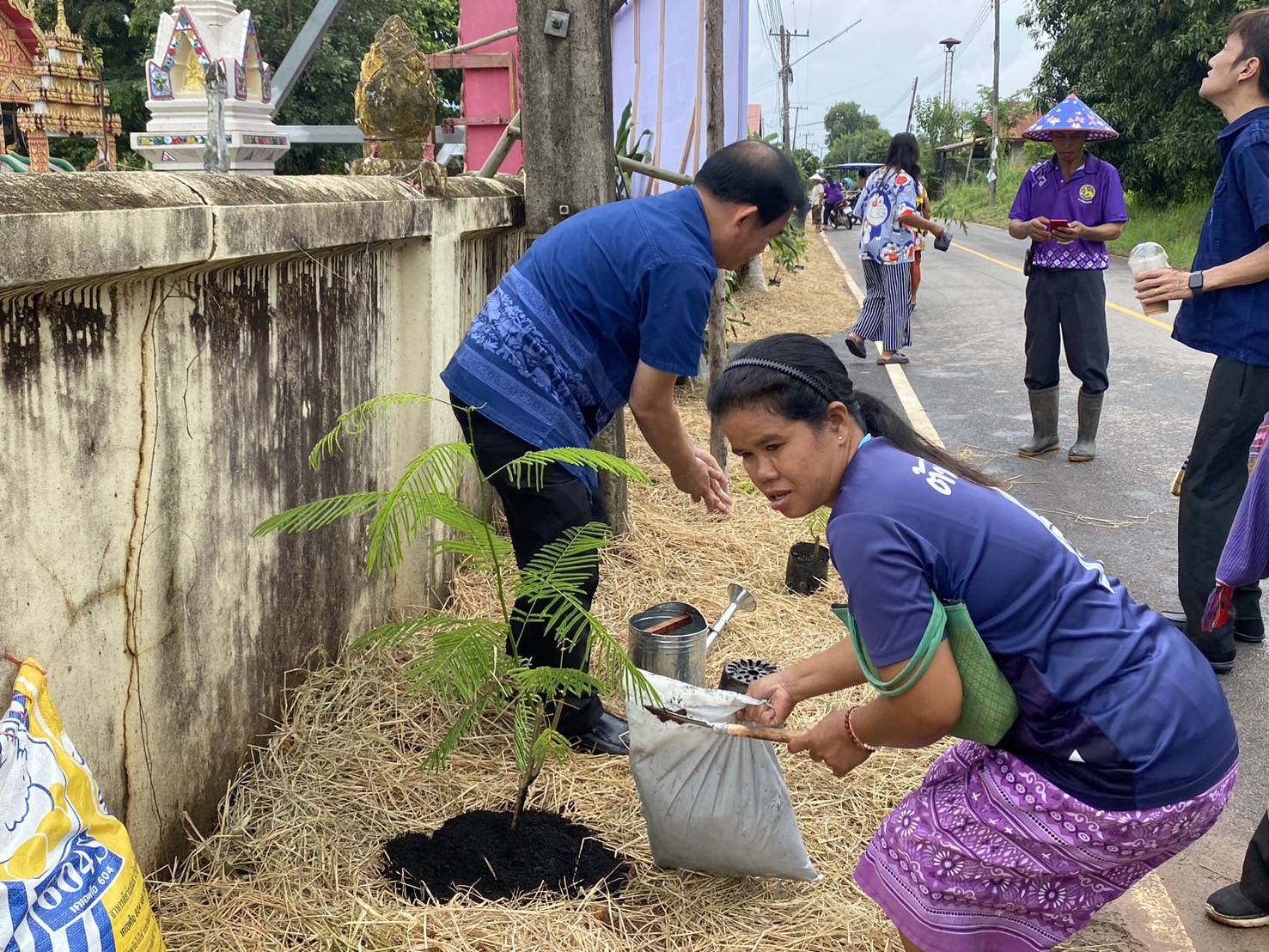 พช.หนองคาย จัดกิจกรรม “เส้นทางนี้มีผล ผู้คนรักกัน ปันสุข” น้อมนำแนวพระราชดำริฯ สร้างความมั่นคงทางอาหาร