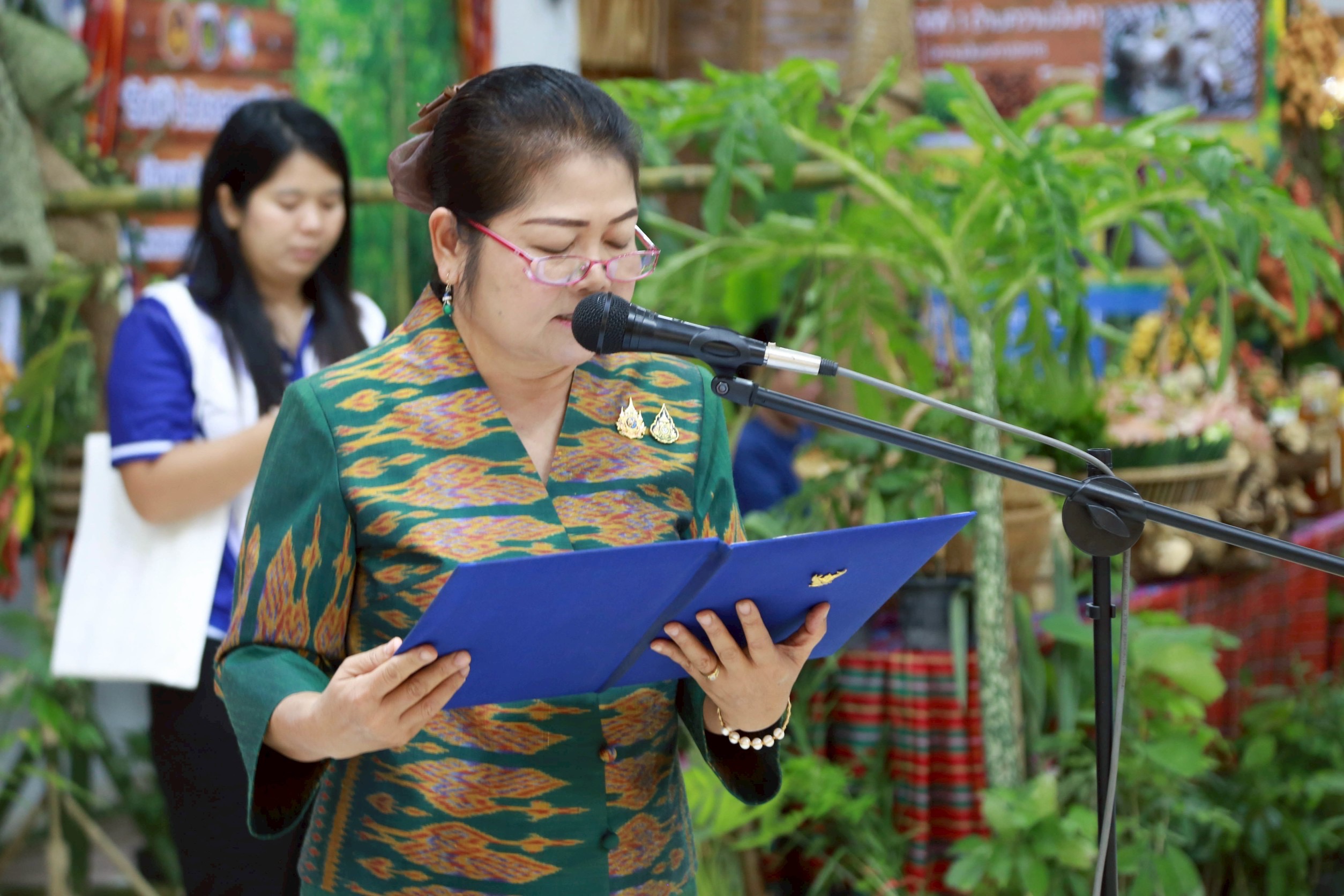 พช.หนองคาย นำทีม “ผู้นำการเปลี่ยนแปลง” ต.สังคม อ.สังคม ร่วมเวทีนิทรรศการและนำเสนอผลสำเร็จจากโครงการเสริมสร้างผู้นำการเปลี่ยนแปลง