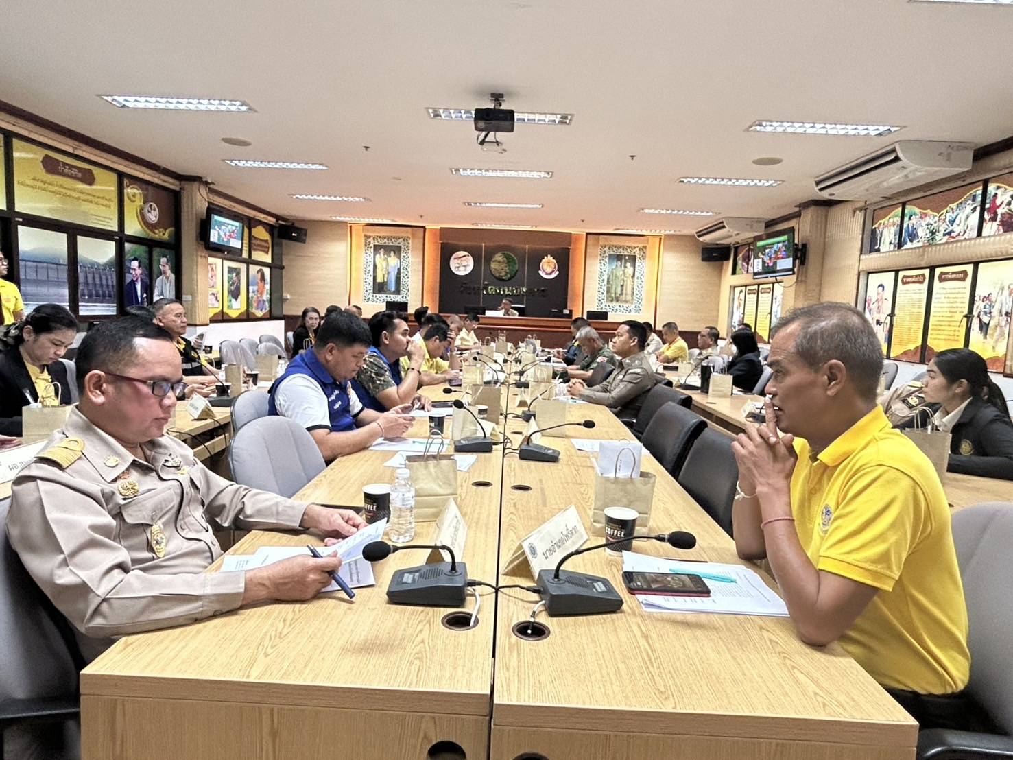 พช.หนองคาย ร่วมประชุมคณะกรรมการศูนย์อำนวยการป้องกันและปราบปรามยาเสพติดจังหวัดหนองคาย ครั้งที่ 7/2568