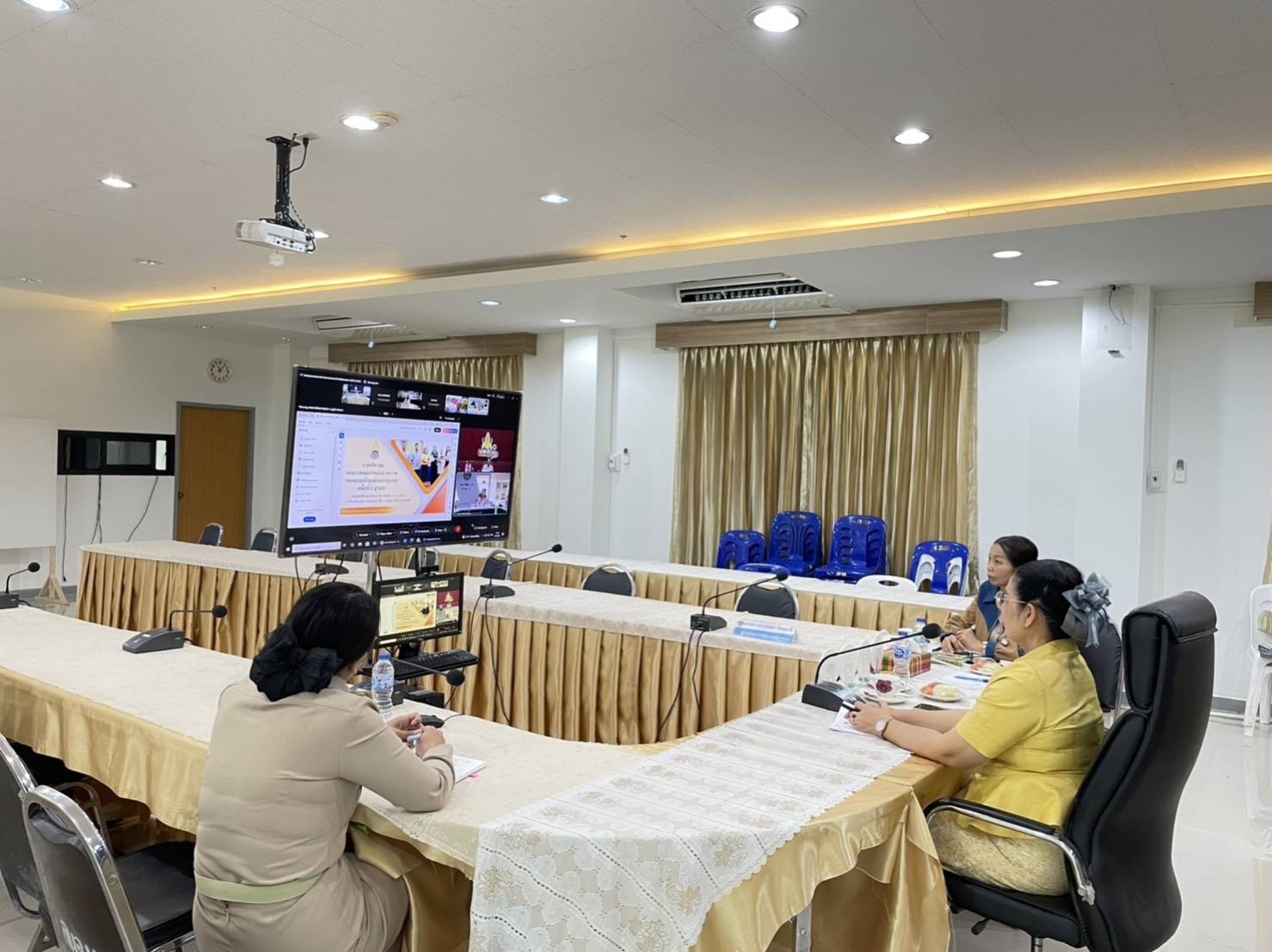 พช.หนองคาย ร่วมประชุมคณะกรรมการอำนวยการชมรมแม่บ้านพัฒนาชุมชน ประจำปี 2568