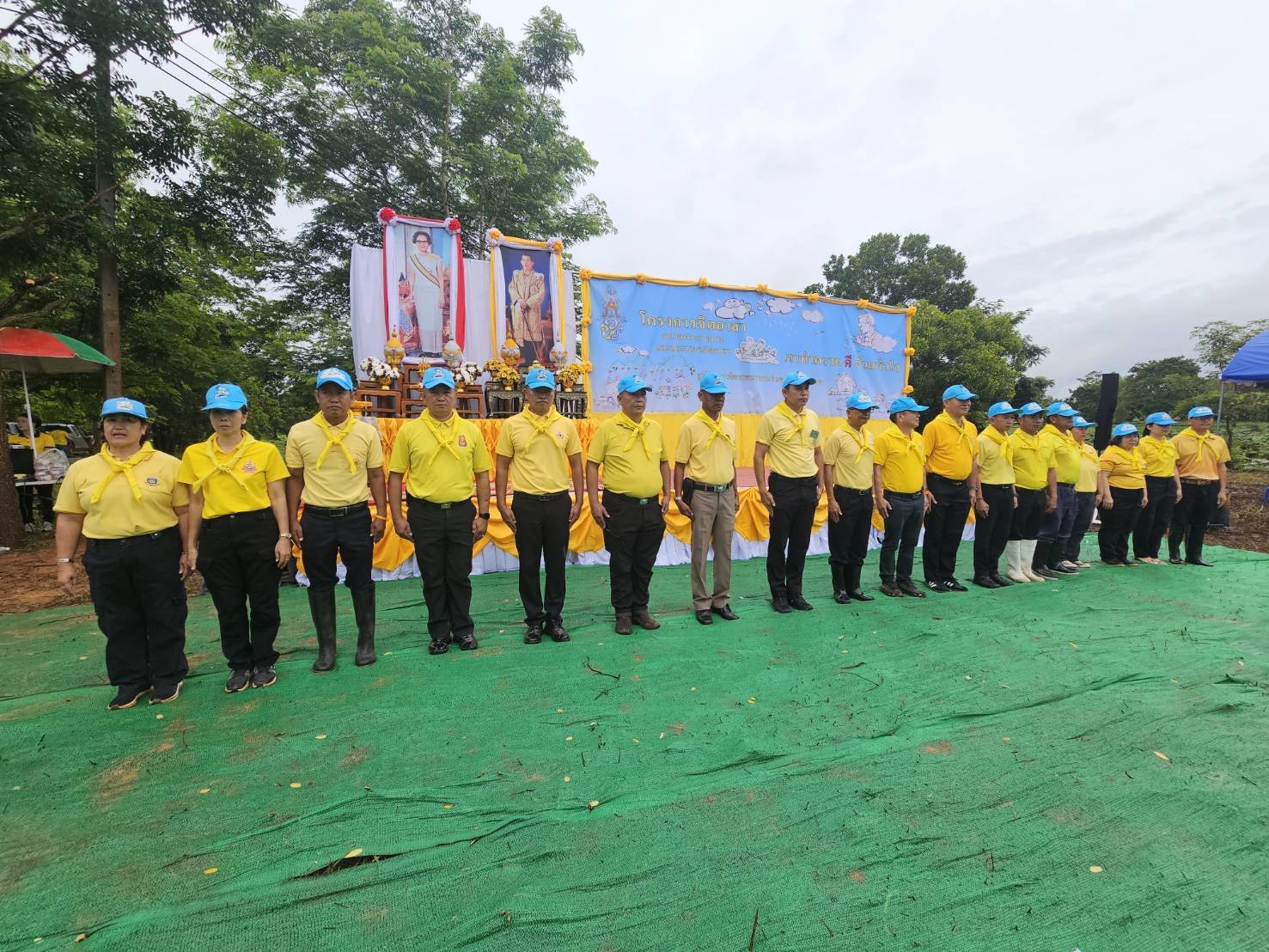 พช.หนองคาย ร่วมกิจกรรมจิตอาสาพัฒนา เนื่องในโอกาสวันคล้ายวันสวรรคต สมเด็จพระศรีนครินทราบรมราชาชนนี และกิจกรรมกำจัดผักตบชวาแบบบูรณาการ จังหวัดหนองคาย ครั้งที่ 1/2568 เฉลิมพระเกียรติฯ