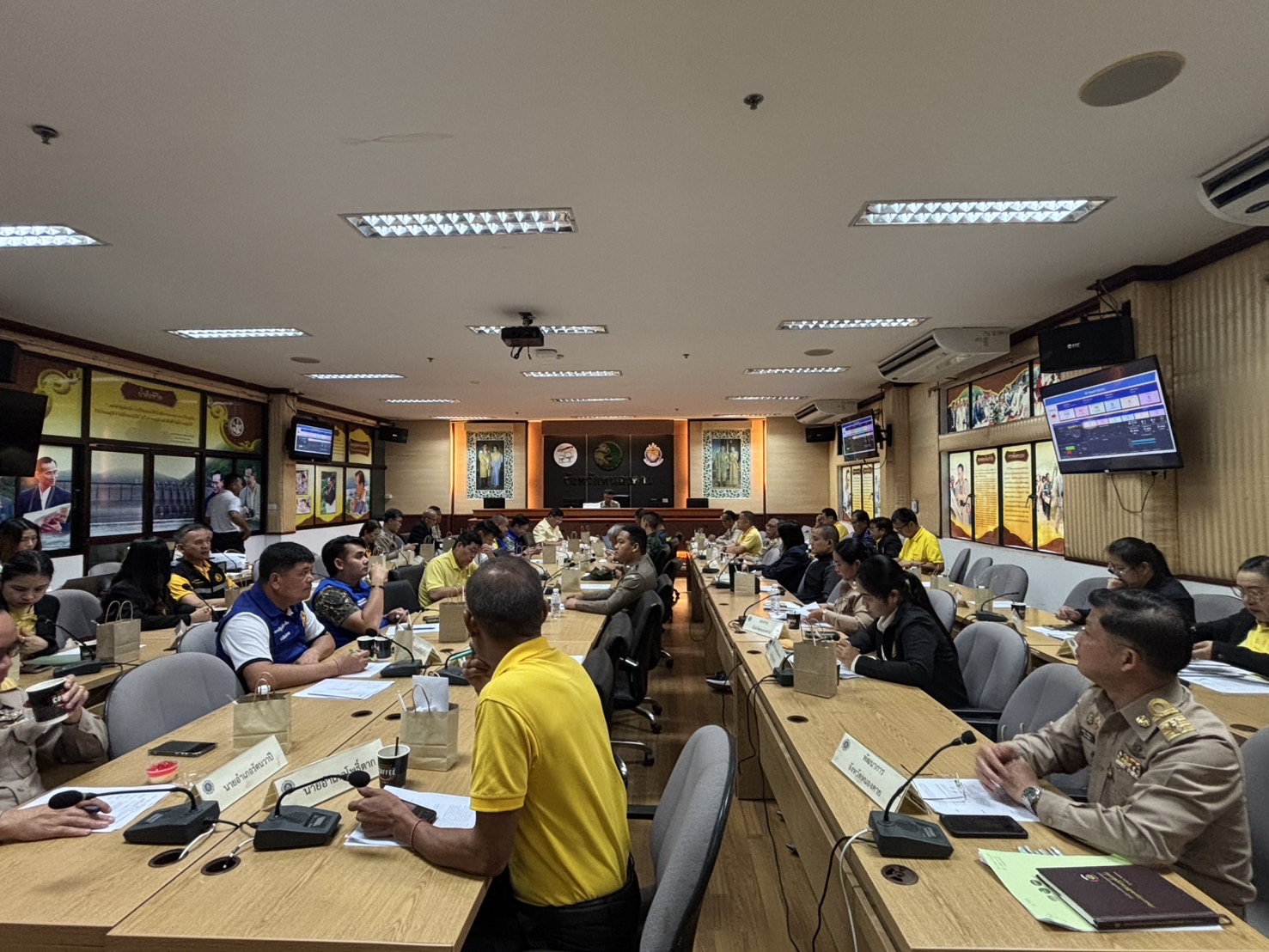 พช.หนองคาย ร่วมประชุมคณะกรรมการศูนย์อำนวยการป้องกันและปราบปรามยาเสพติดจังหวัดหนองคาย ครั้งที่ 7/2568