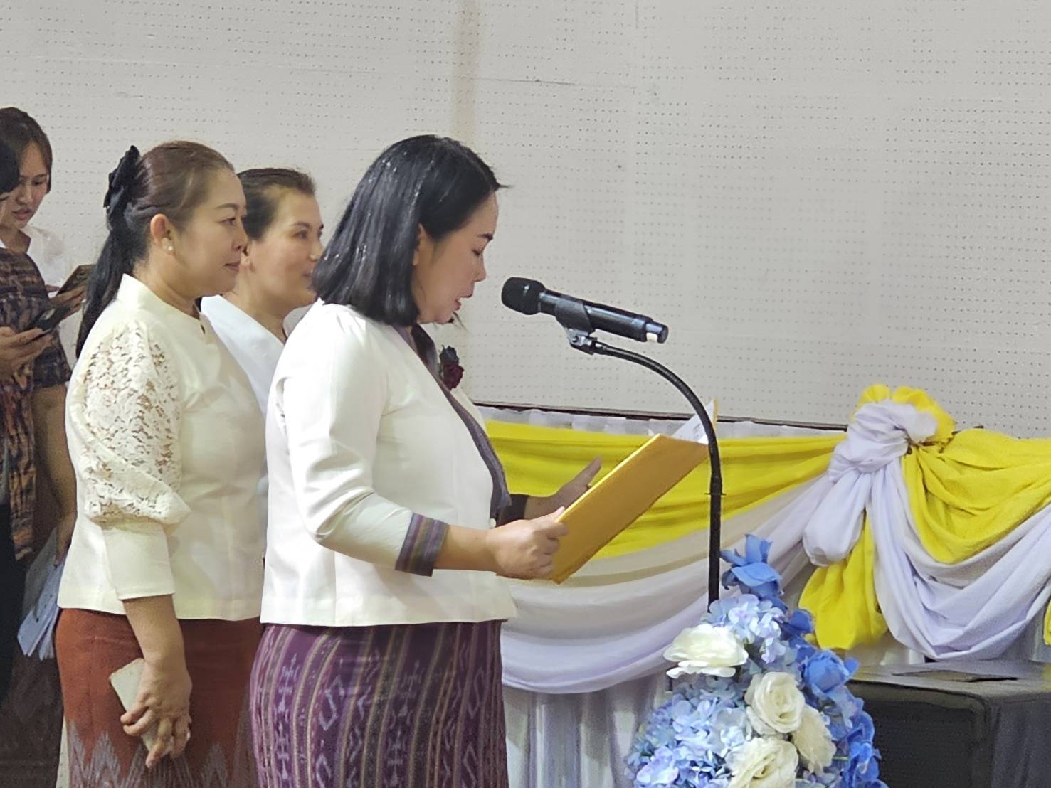พช.หนองคาย ร่วมขับเคลื่อนจังหวัดคุณธรรม รับมอบเกียรติบัตรองค์กรคุณธรรมในงานสมัชชาคุณธรรมและตลาดนัดคุณธรรมหนองคาย ปี 2568