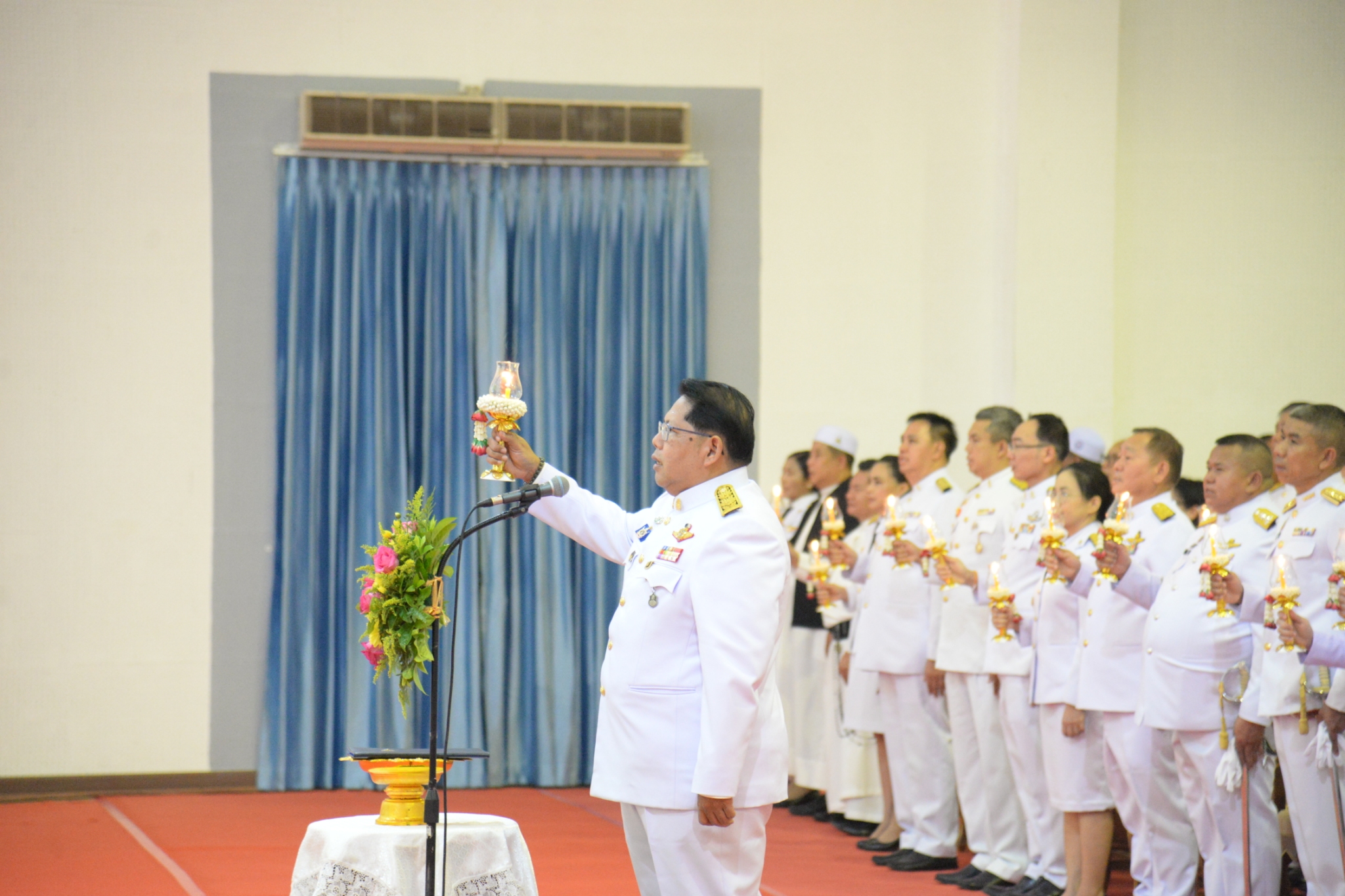 พช.หนองคาย ร่วมพิธีถวายเครื่องราชสักการะและวางพานพุ่ม และพิธีจุดเทียนถวายพระพรชัยมงคล เฉลิมพระเกียรติพระบาทสมเด็จพระเจ้าอยู่หัว เนื่องในโอกาสวันเฉลิมพระชนมพรรษา 28 กรกฎาคม 2568