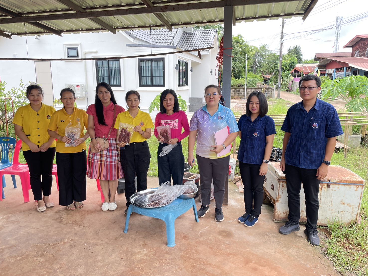 กองทุนฯ สตรี หนองคาย ลงพื้นที่ประชาสัมพันธ์มาตรการช่วยเหลือลูกหนี้กองทุนพัฒนาบทบาทสตรี “เดินหน้าสู้หนี้ ร่วมสร้างพลังสตรี เปลี่ยนหนี้เป็นพลัง เปลี่ยนปัญหาเป็นโอกาส”