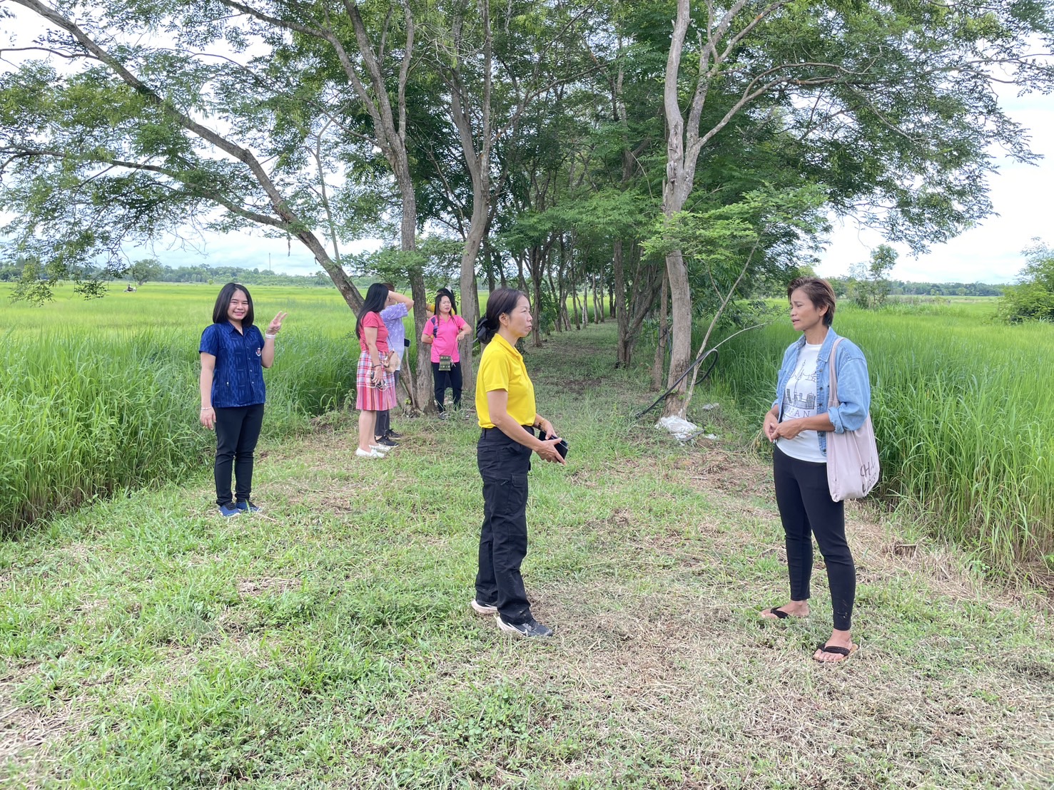 กองทุนฯ สตรี หนองคาย ลงพื้นที่ประชาสัมพันธ์มาตรการช่วยเหลือลูกหนี้กองทุนพัฒนาบทบาทสตรี “เดินหน้าสู้หนี้ ร่วมสร้างพลังสตรี เปลี่ยนหนี้เป็นพลัง เปลี่ยนปัญหาเป็นโอกาส”