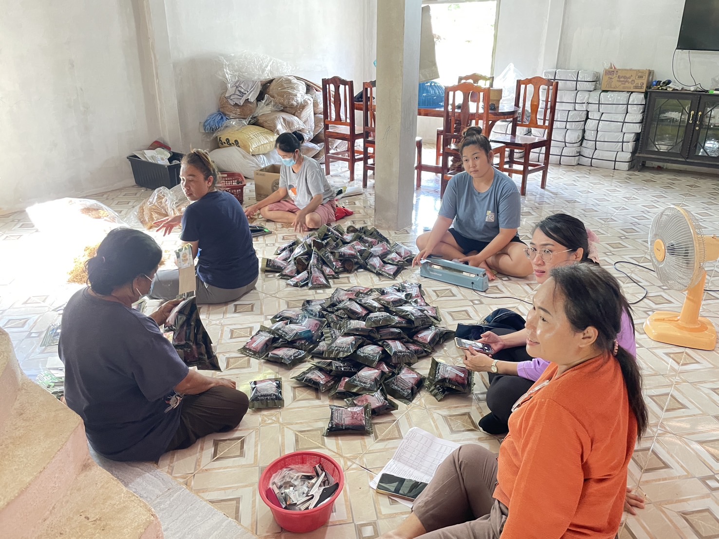 กองทุนฯ สตรี หนองคาย ลงพื้นที่ประเมินกลั่นกรองโครงการเงินทุนหมุนเวียน อำเภอสังคม